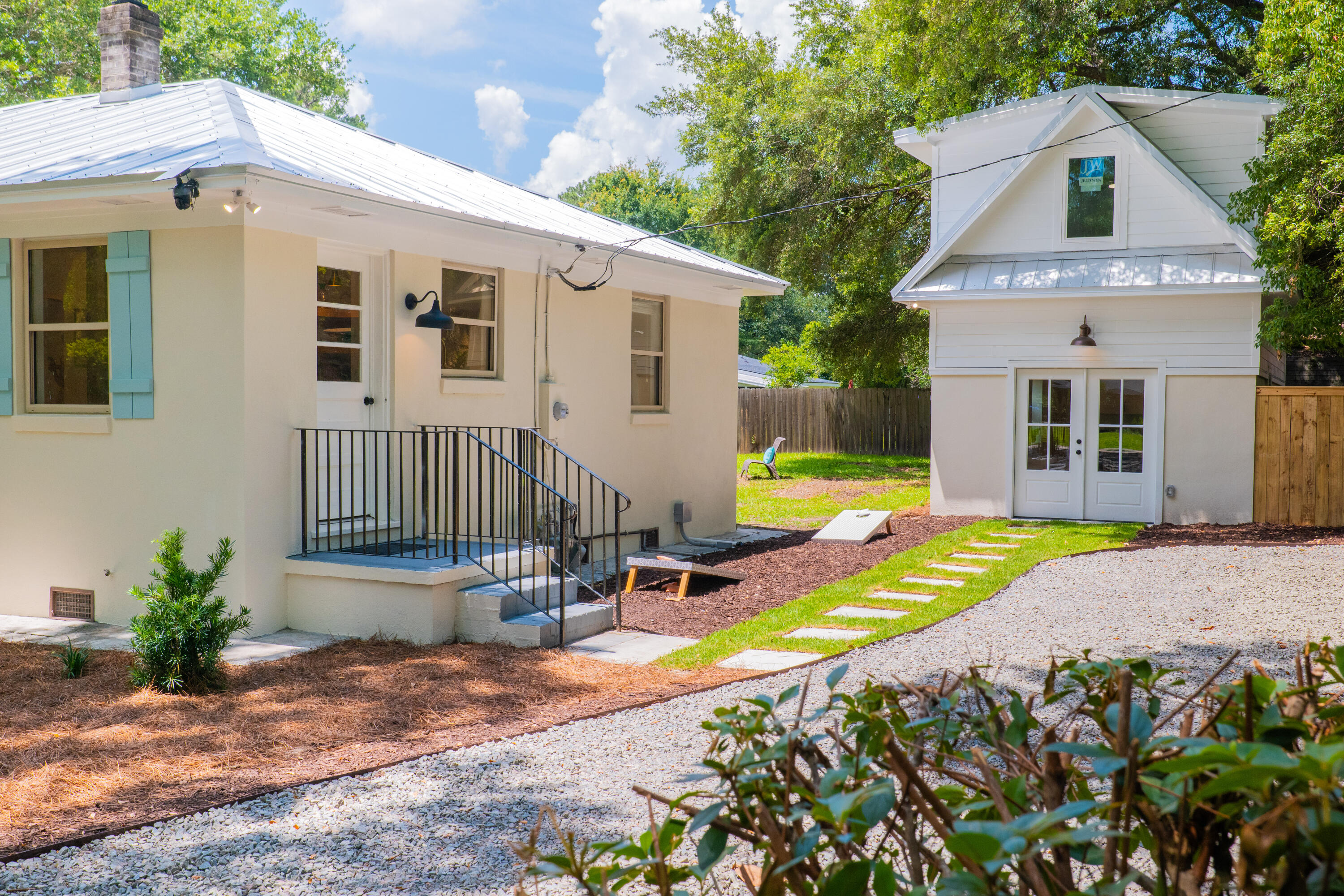 2234 Woodland Shores Road