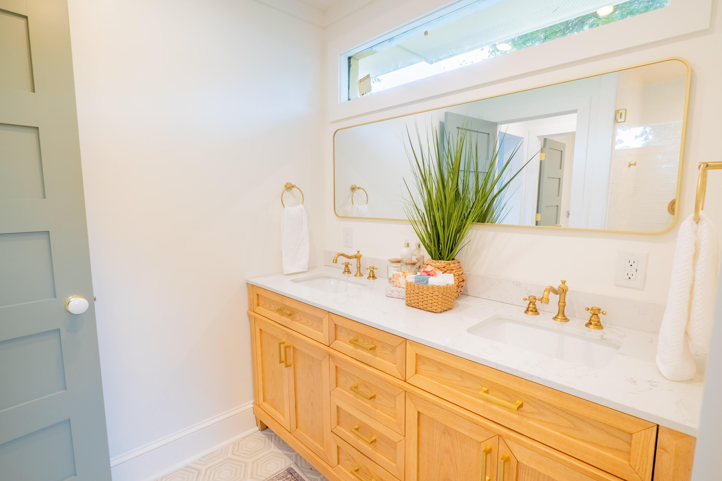 2234 Woodland Shores Road