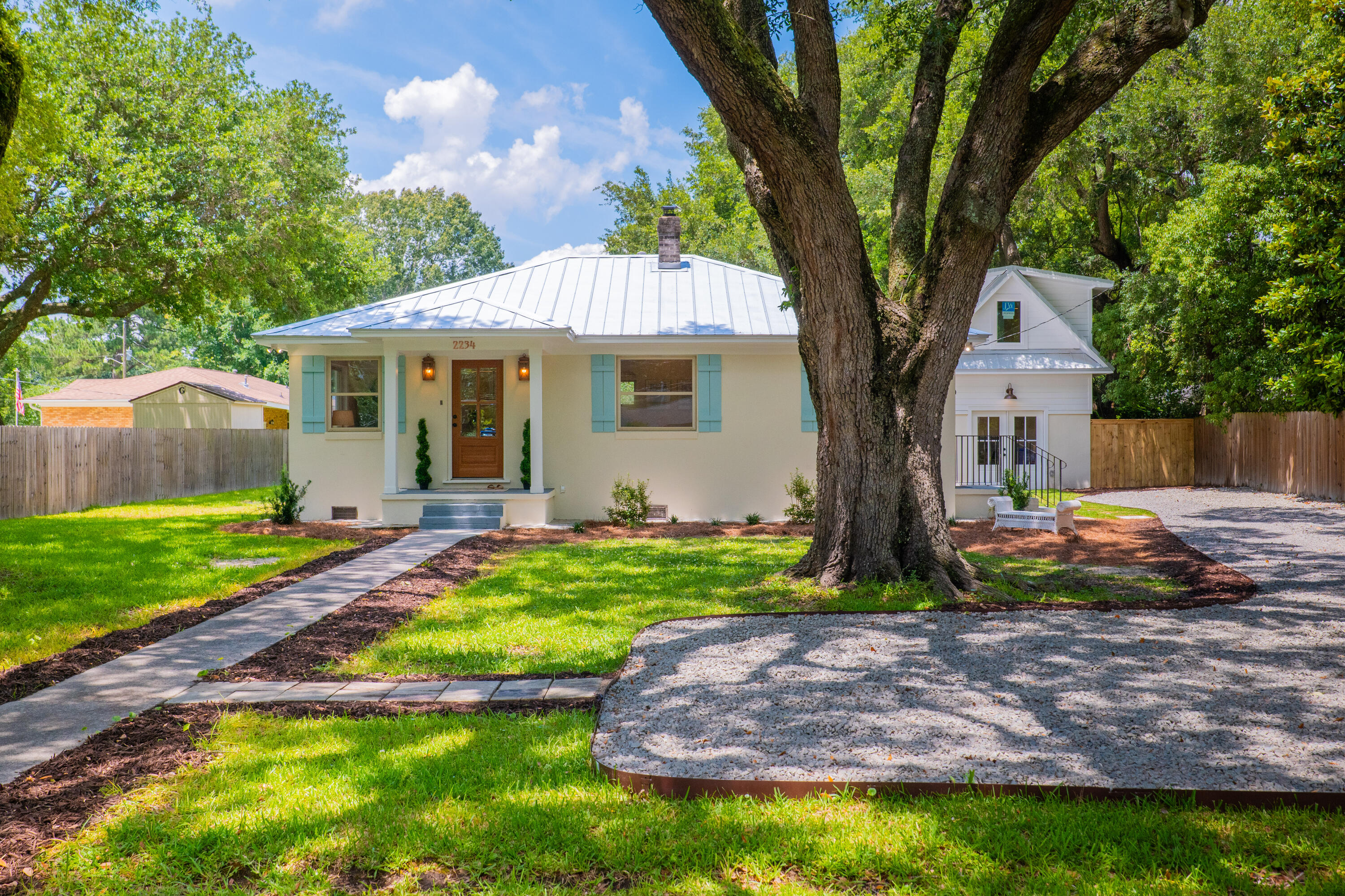 2234 Woodland Shores Road