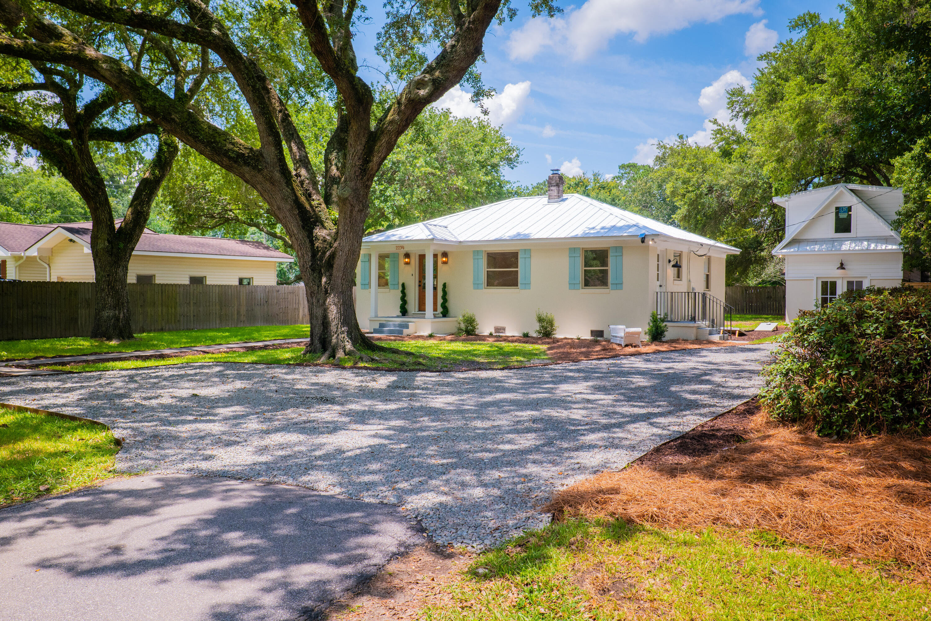 2234 Woodland Shores Road