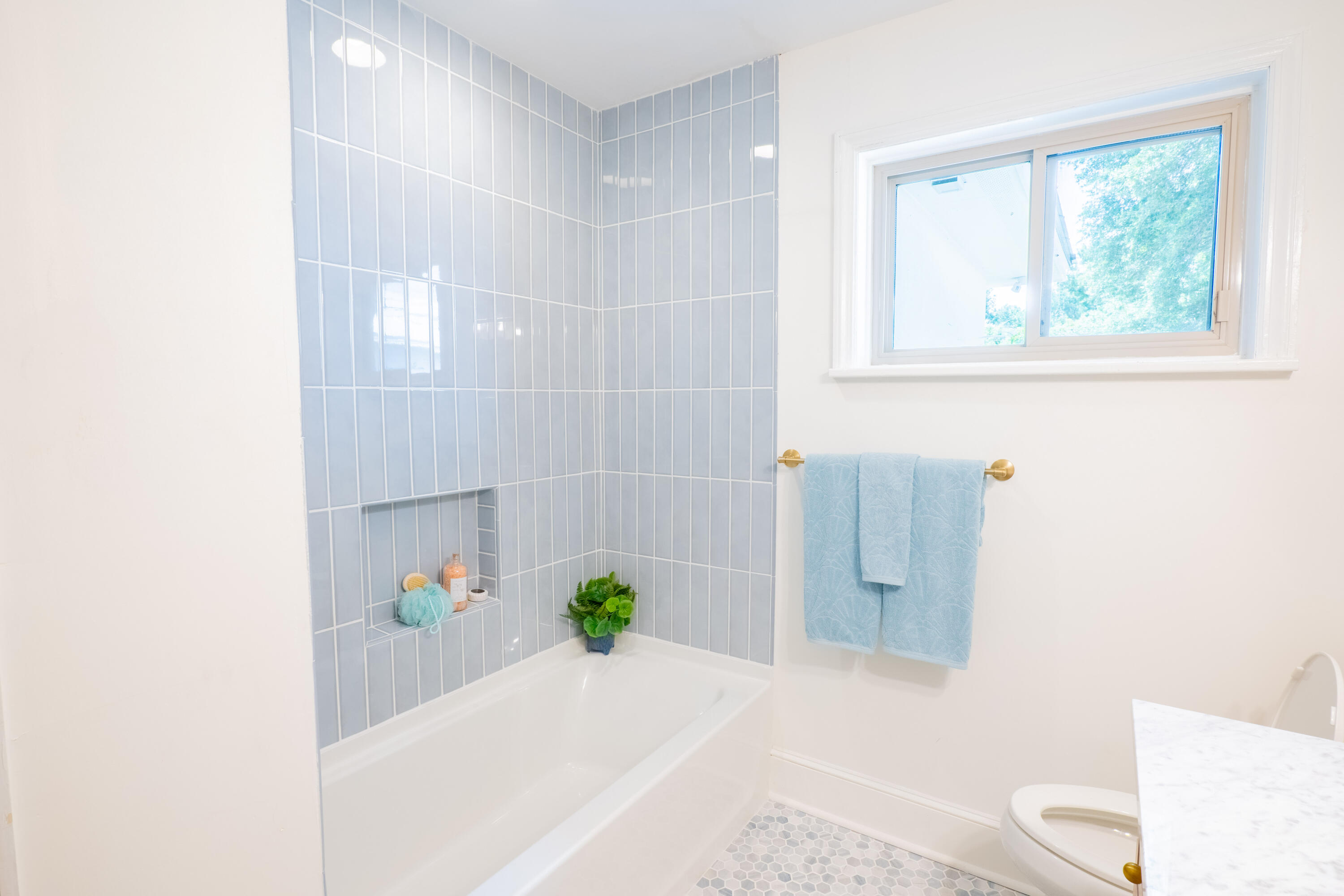 2234 Woodland Shores Road