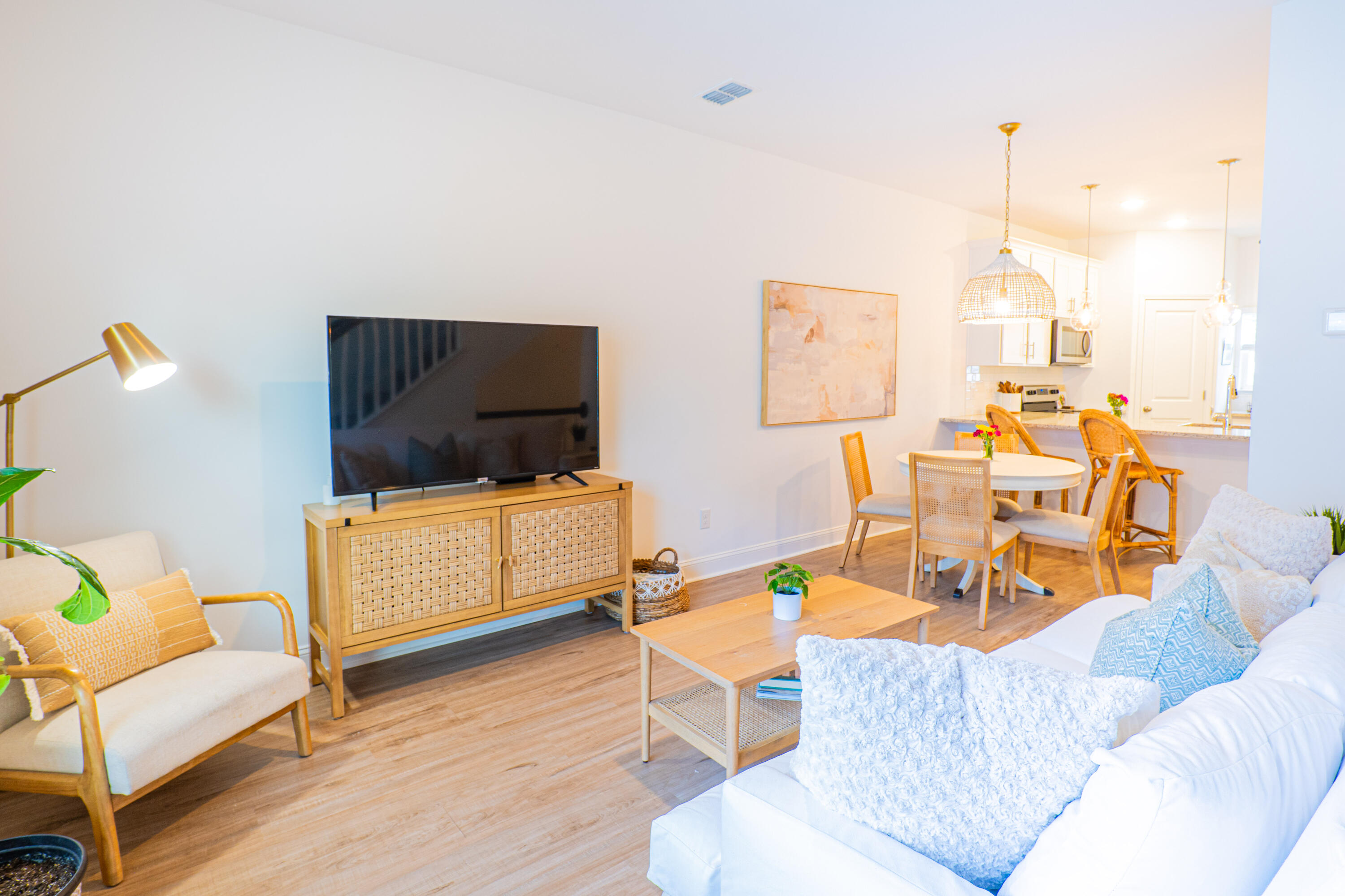 1261 Allusion Lane # 403