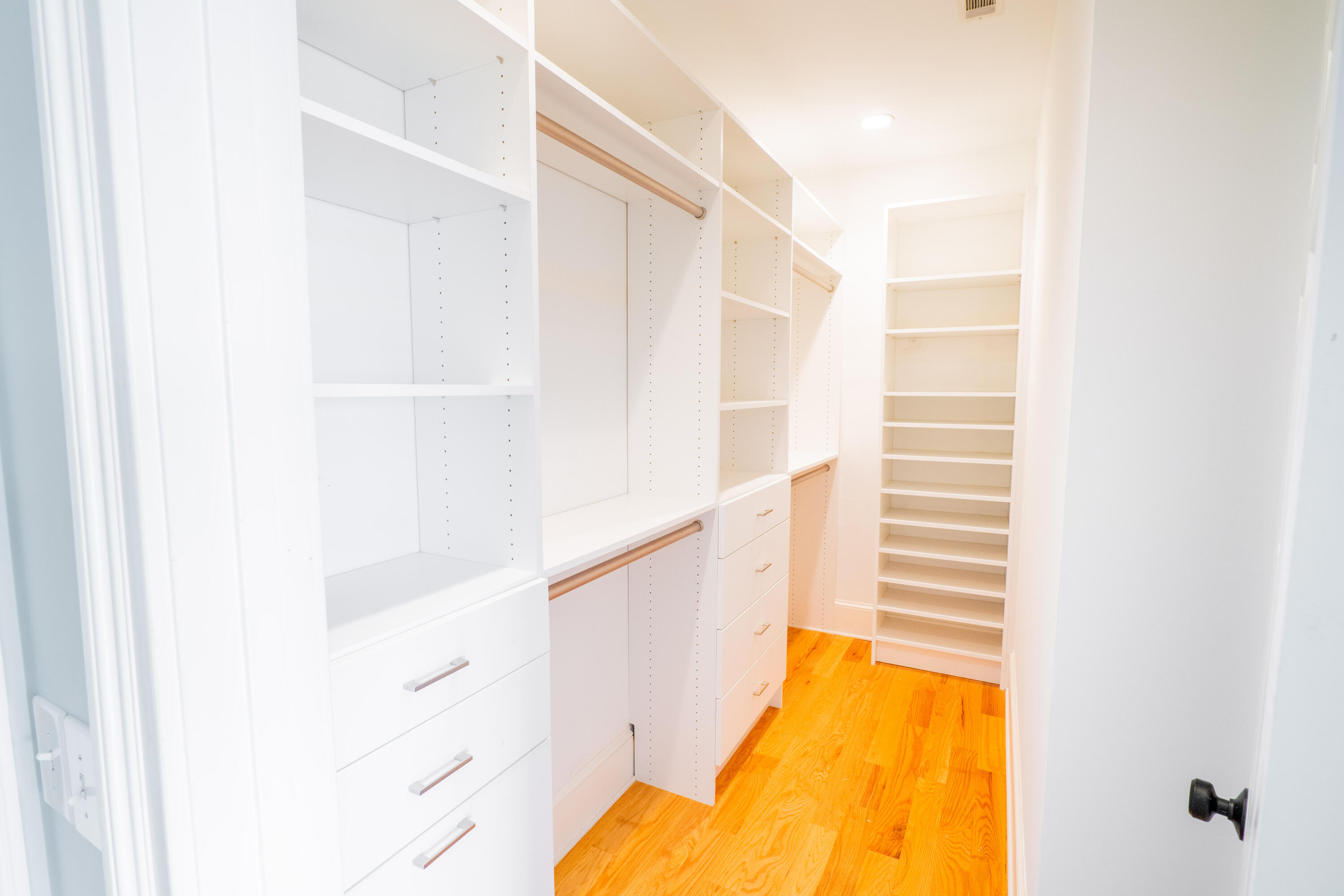 21 Lowndes Pointe Drive