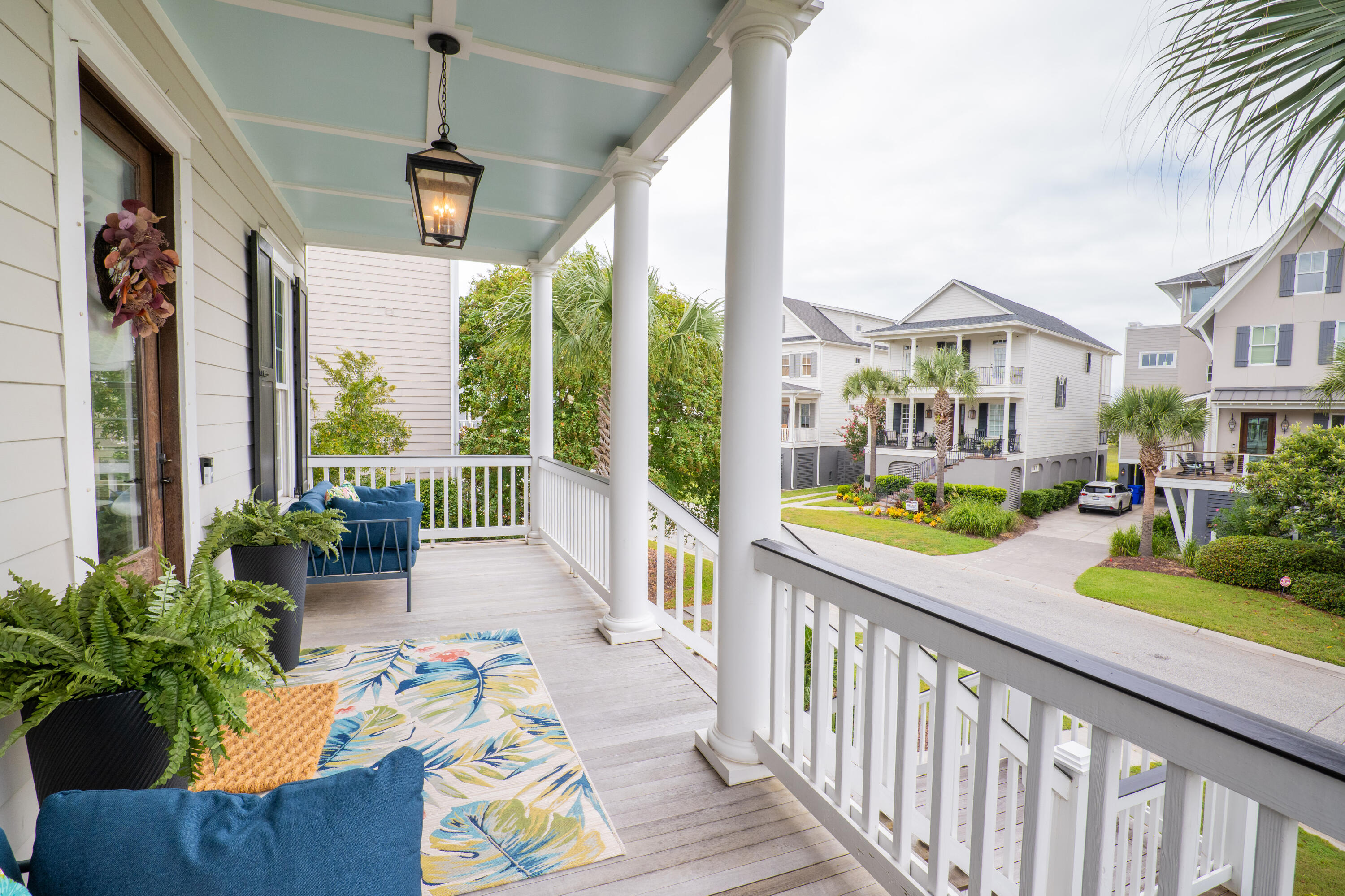 21 Lowndes Pointe Drive