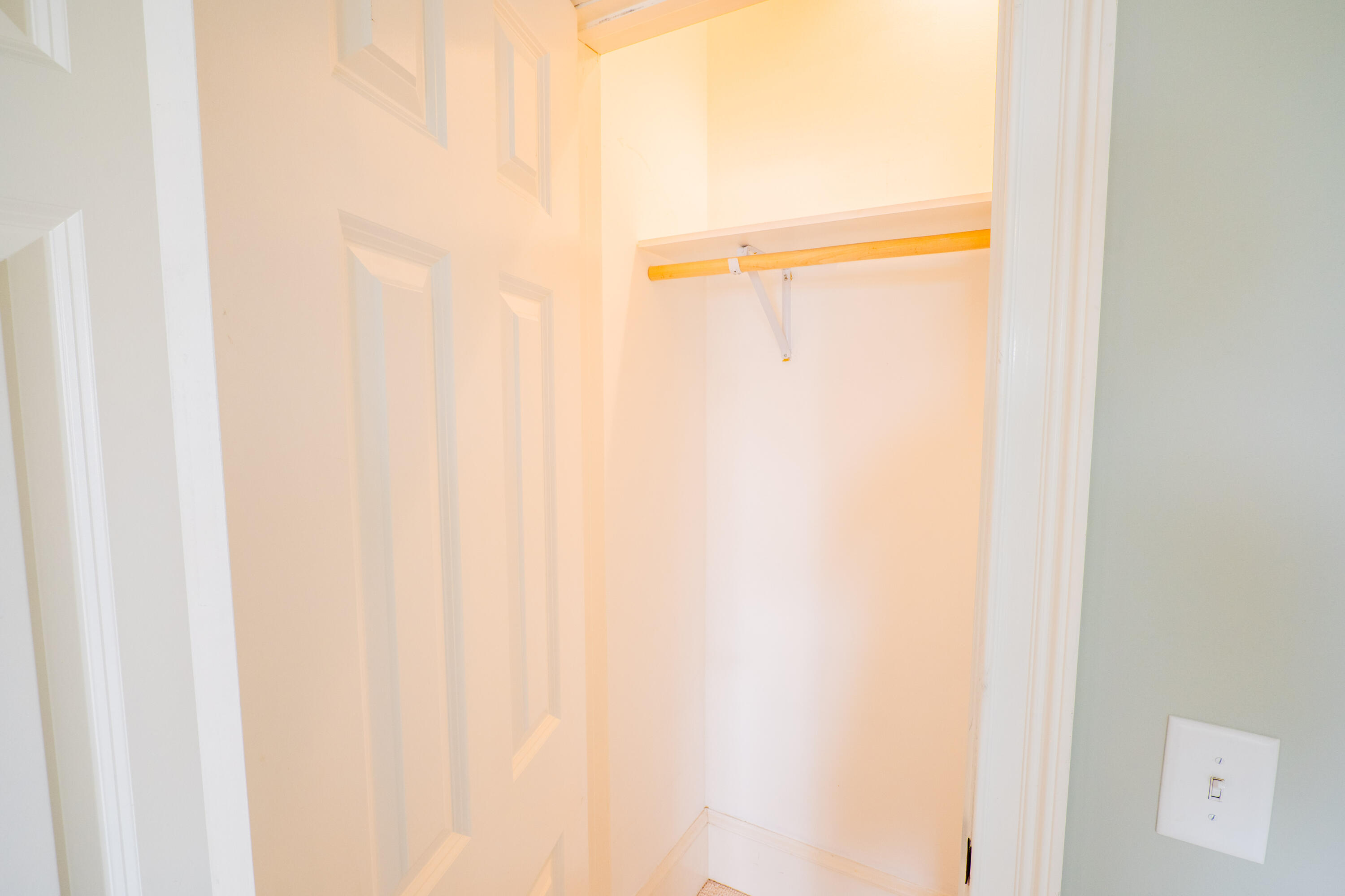 21 Lowndes Pointe Drive