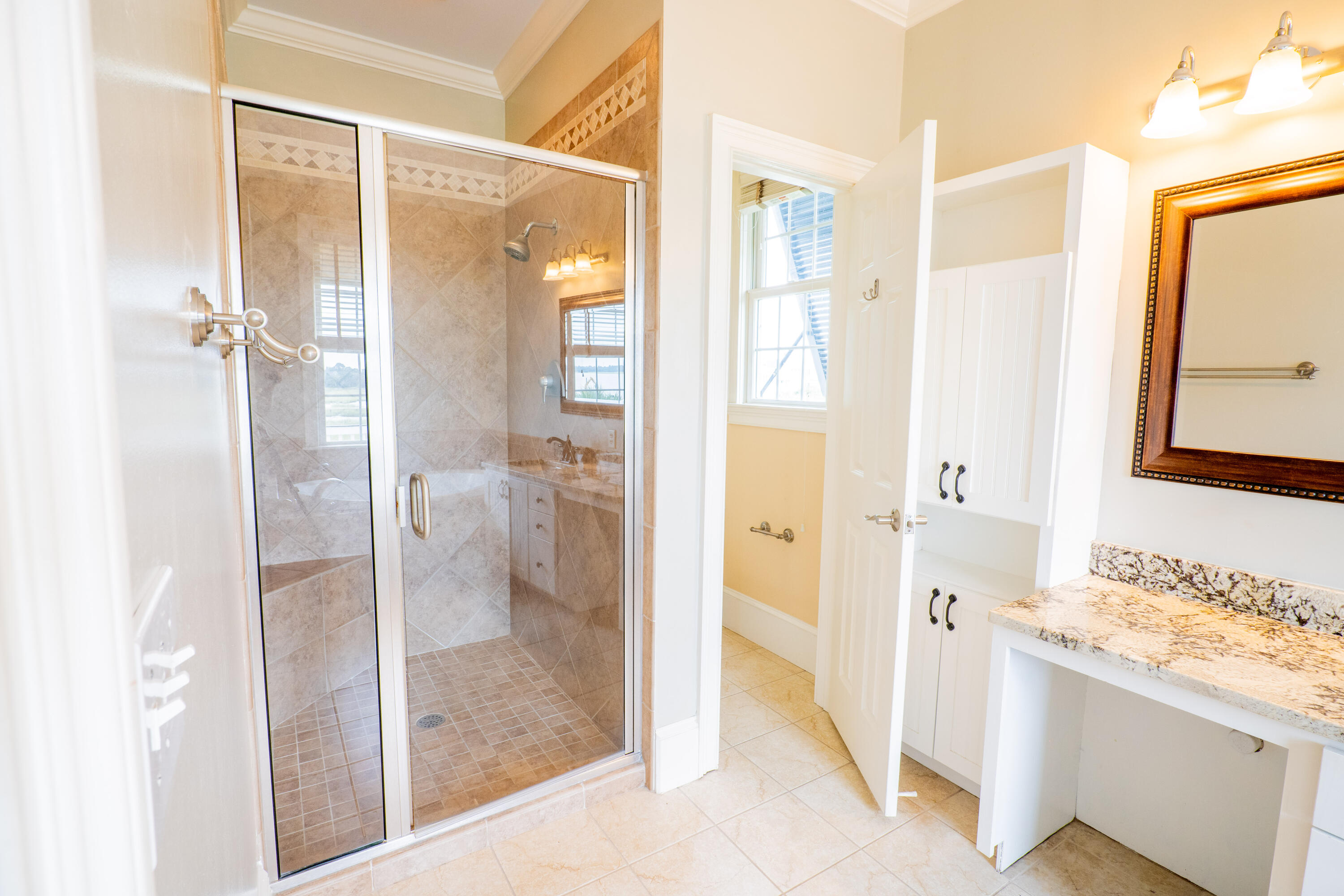 21 Lowndes Pointe Drive