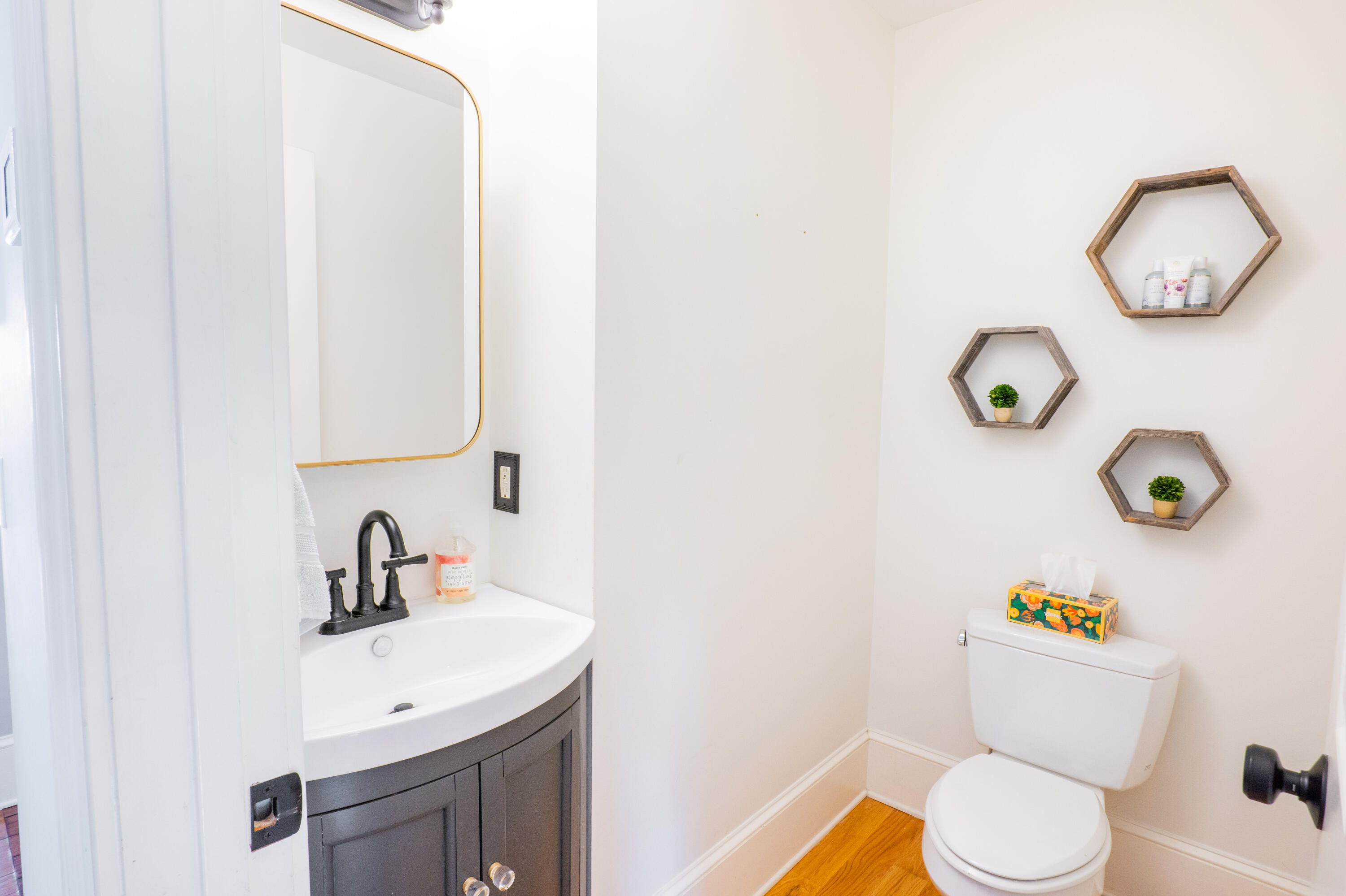 21 Lowndes Pointe Drive