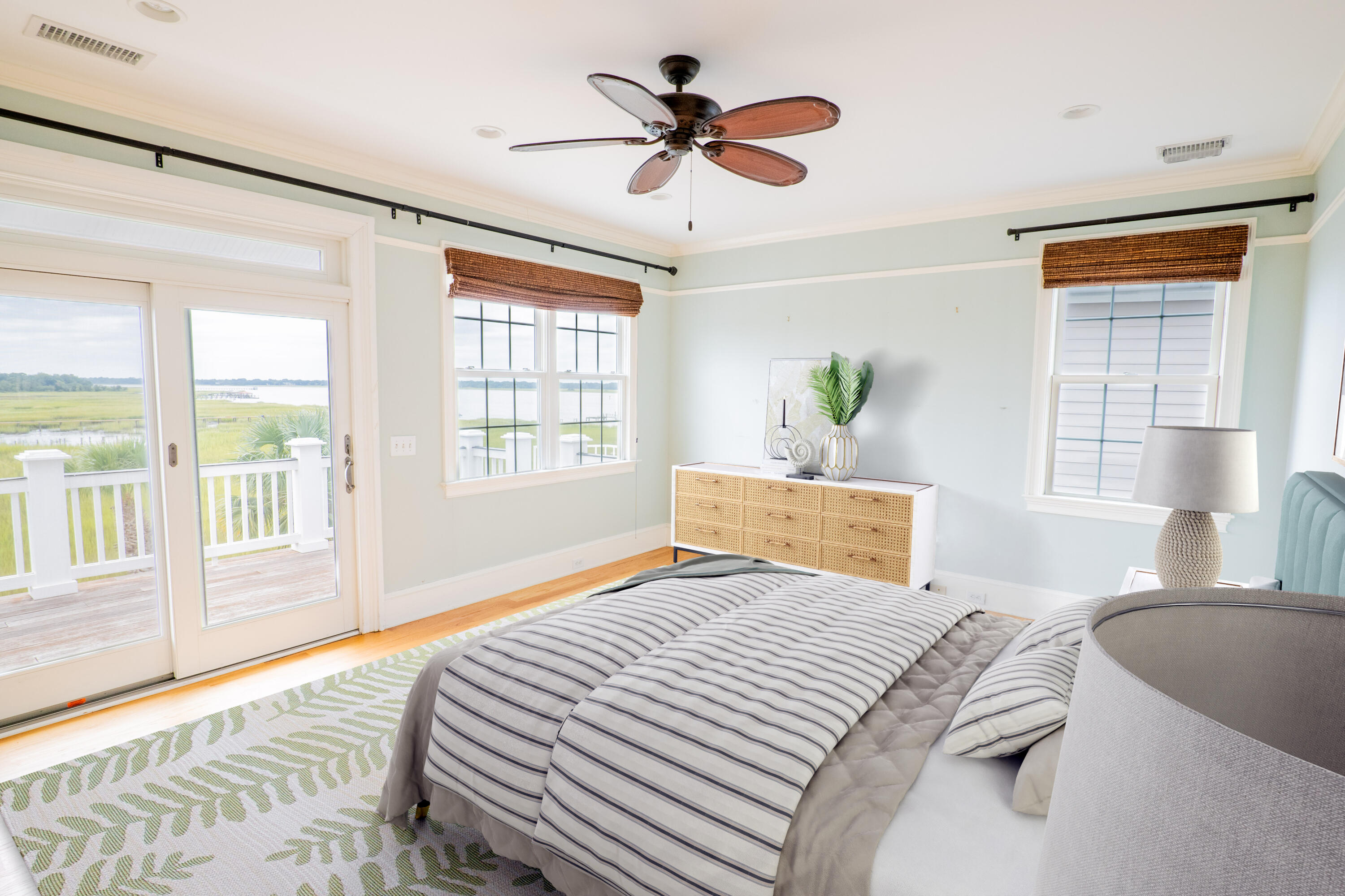 21 Lowndes Pointe Drive