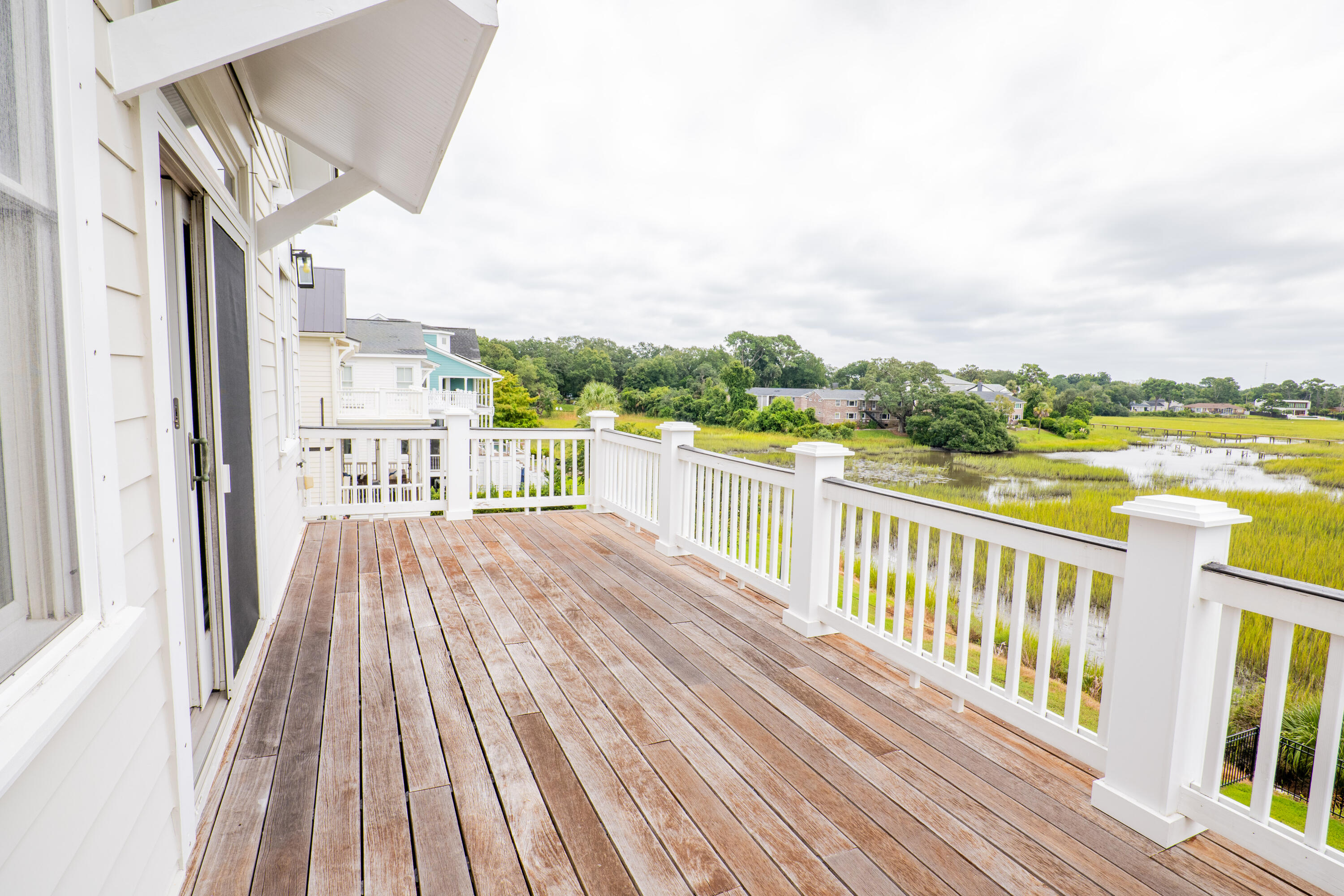 21 Lowndes Pointe Drive