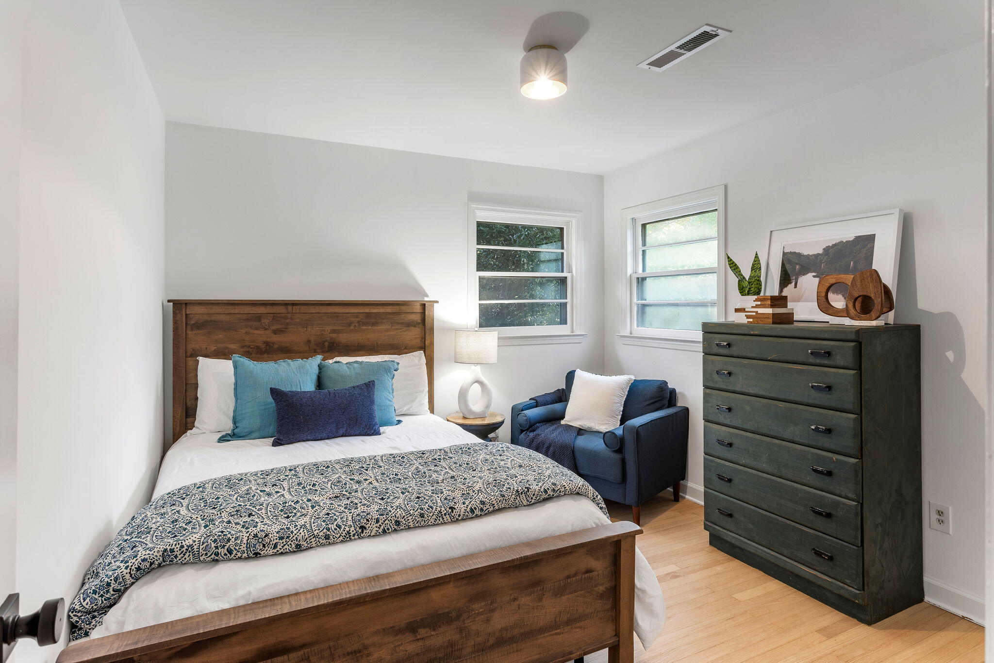 1513 Salisbury Street