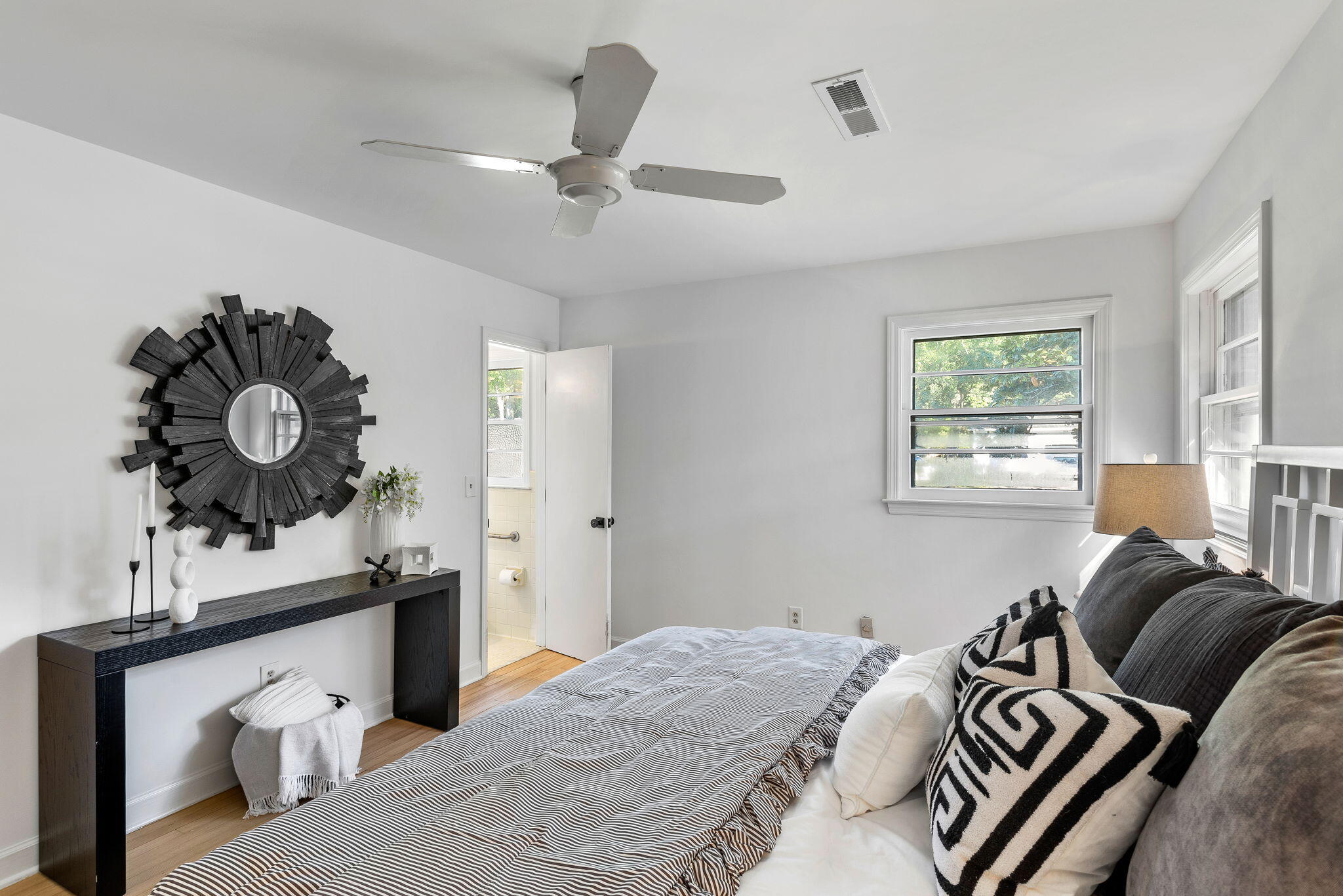 1513 Salisbury Street