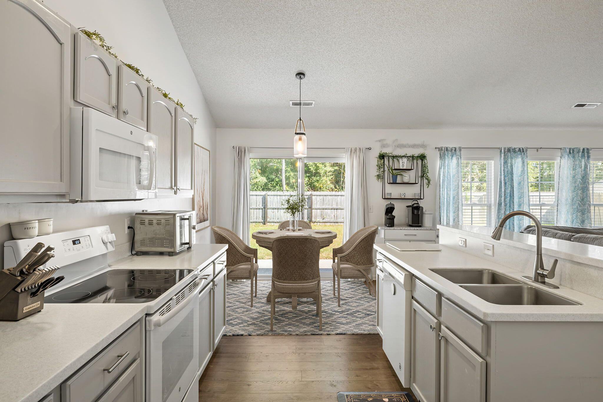 5080 Thorton Drive, Summerville