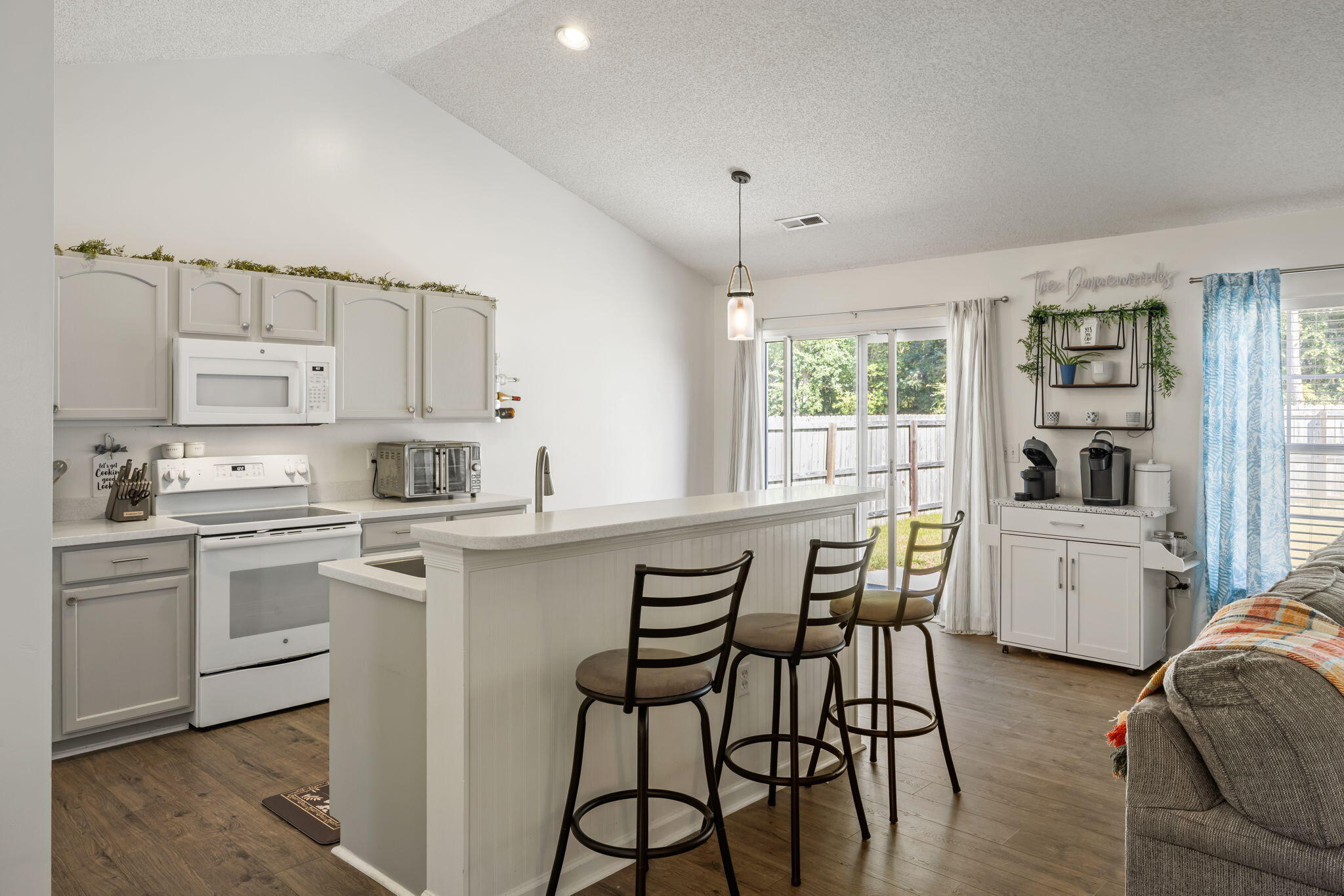 5080 Thorton Drive, Summerville