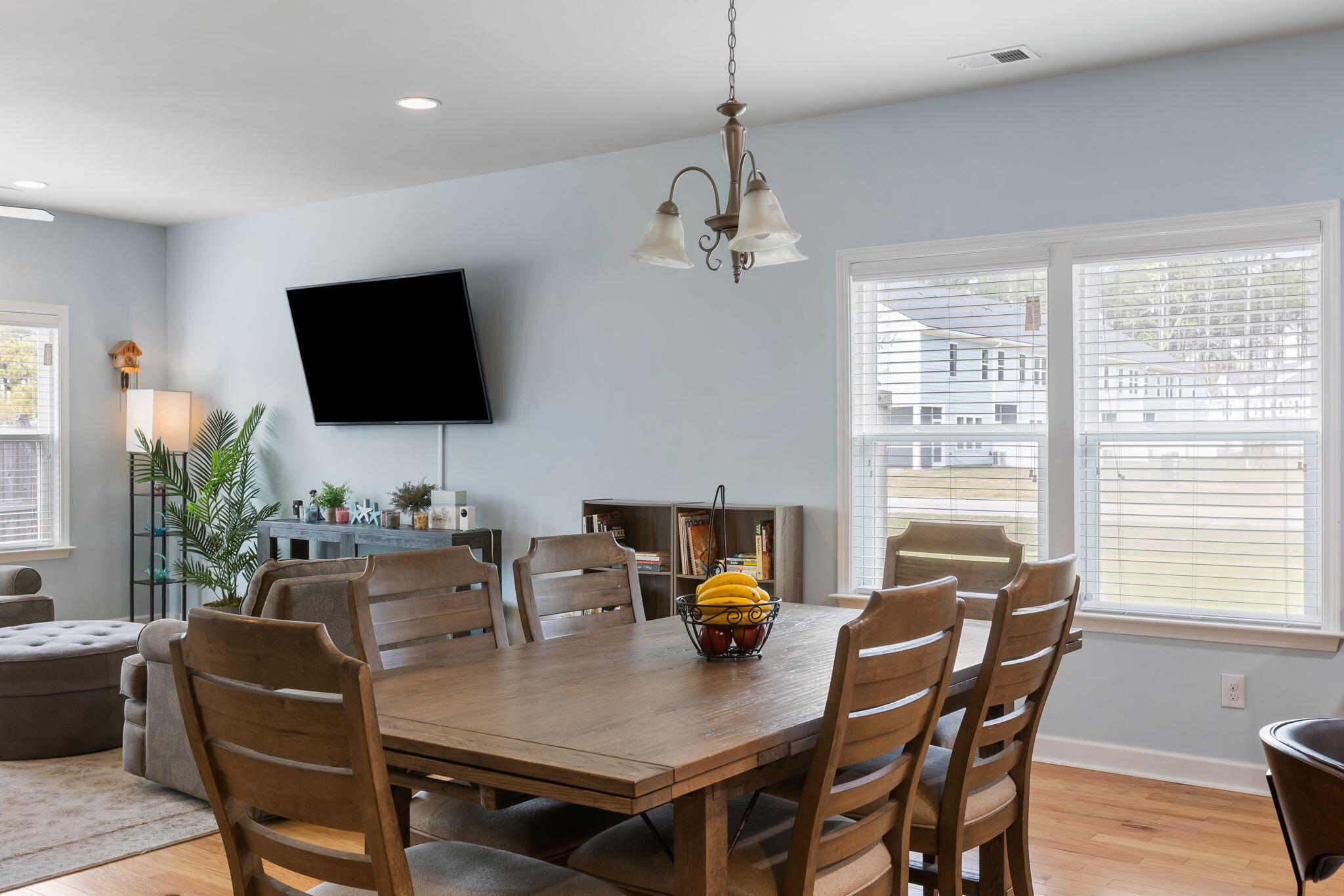 1607 Shady Pine Road