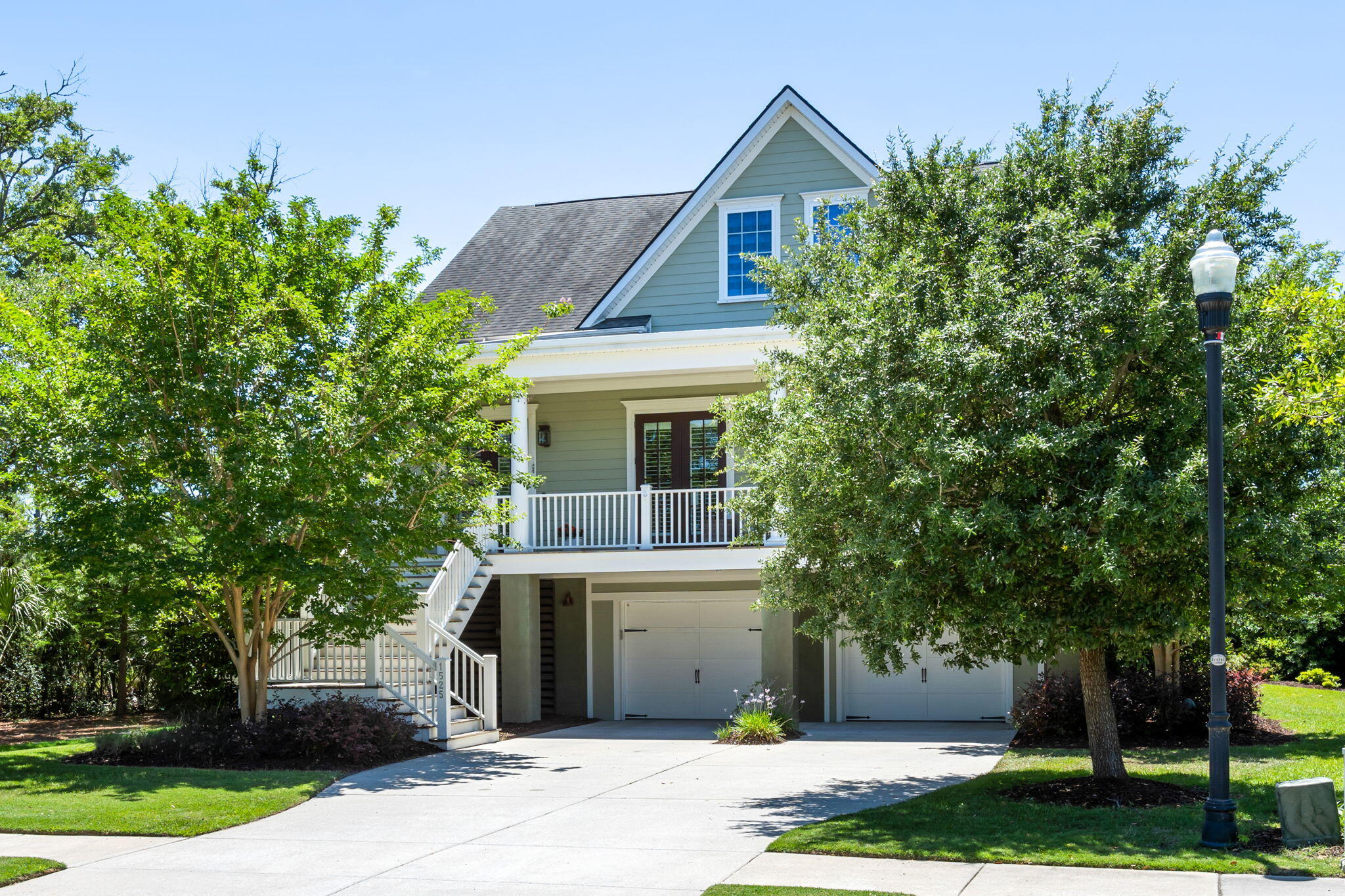 1525 Mossy Branch Way