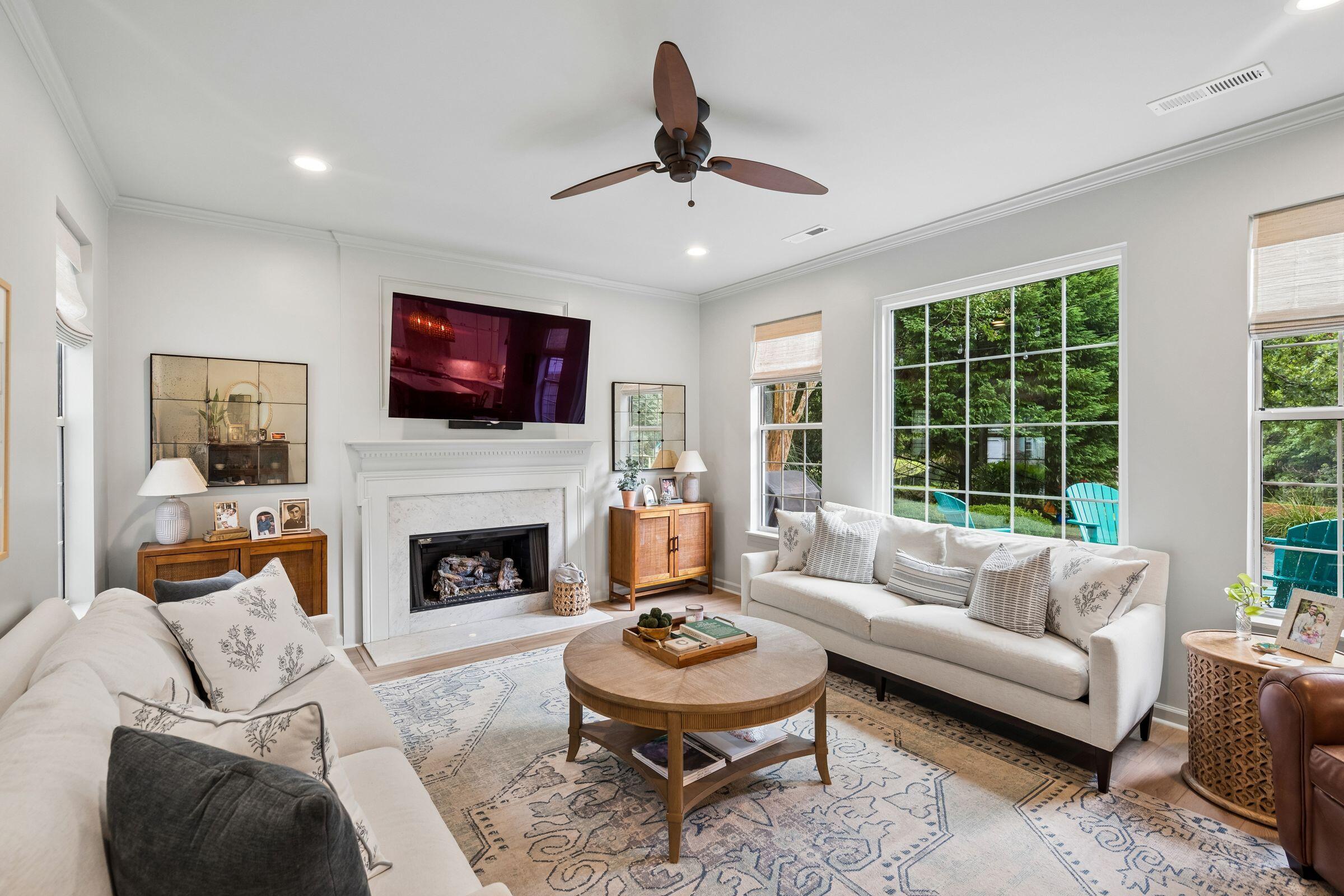 2758 Stamby Place