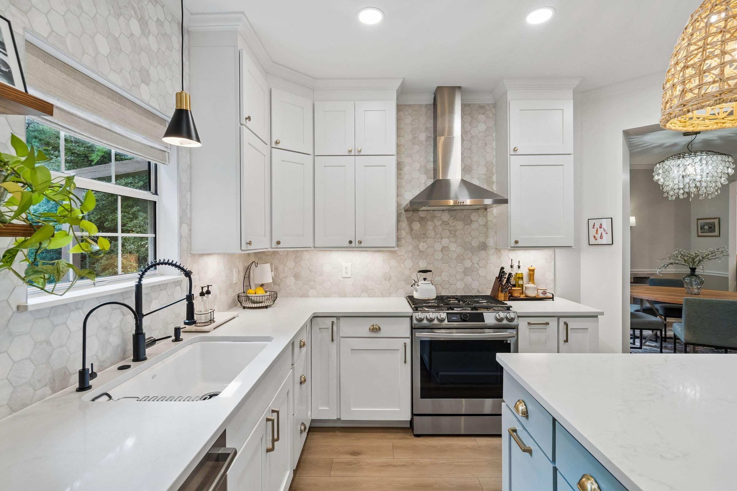 2758 Stamby Place