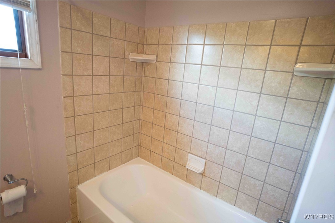 227 Greenway Boulevard