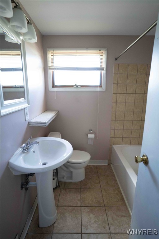 227 Greenway Boulevard