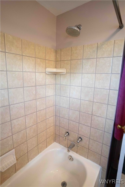 227 Greenway Boulevard