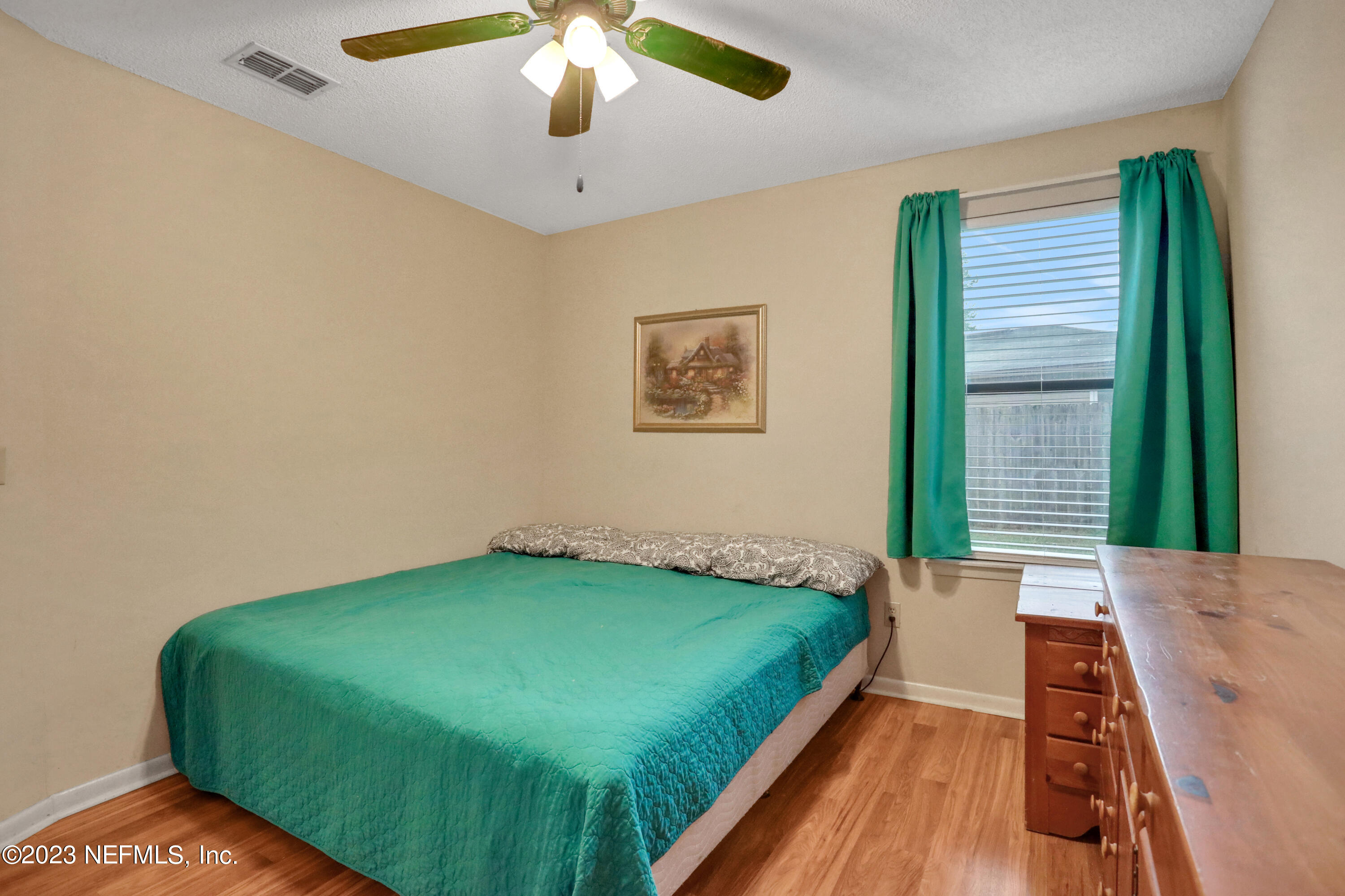 8722 PINEVALLEY Lane
