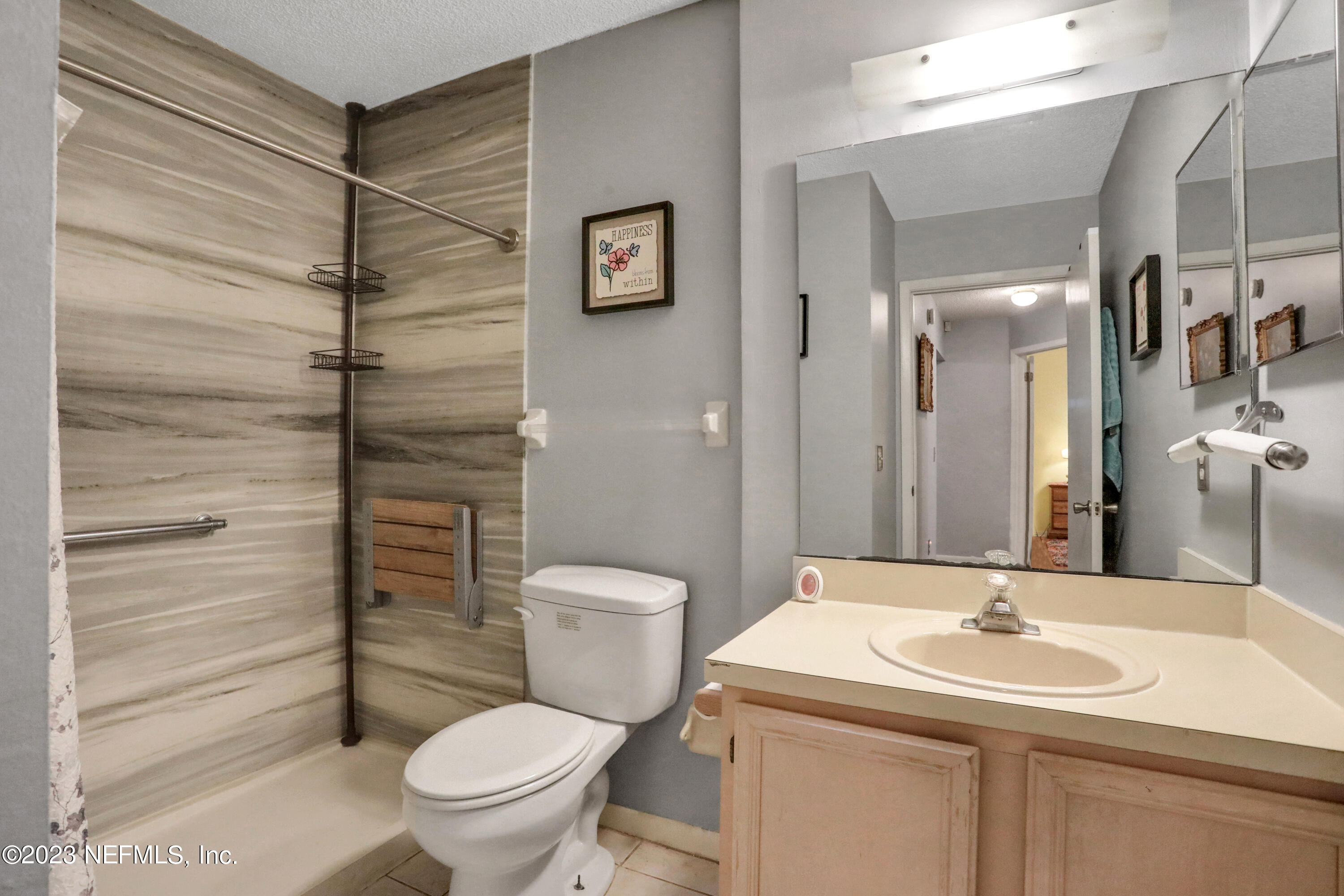 8722 PINEVALLEY Lane