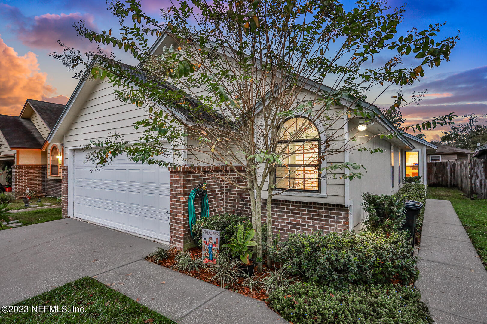 8722 PINEVALLEY Lane