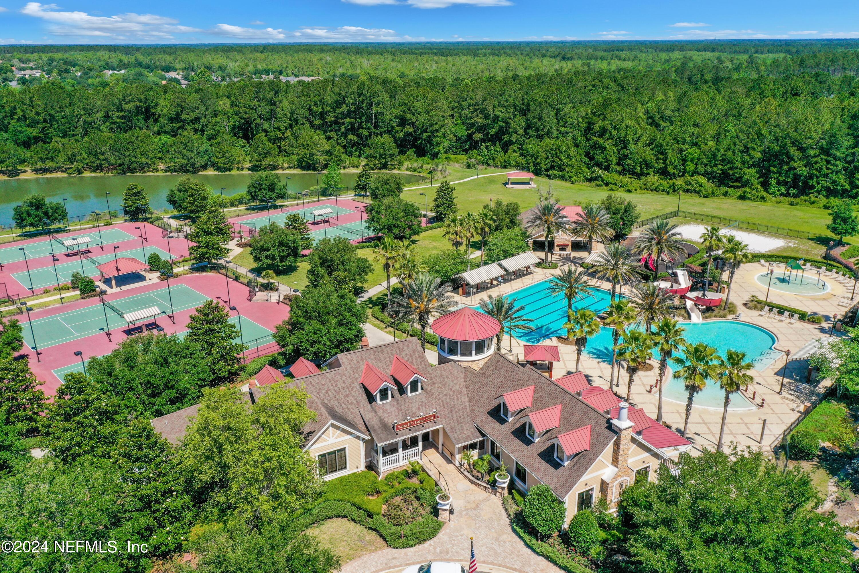 3272 HIDDEN MEADOWS Court
