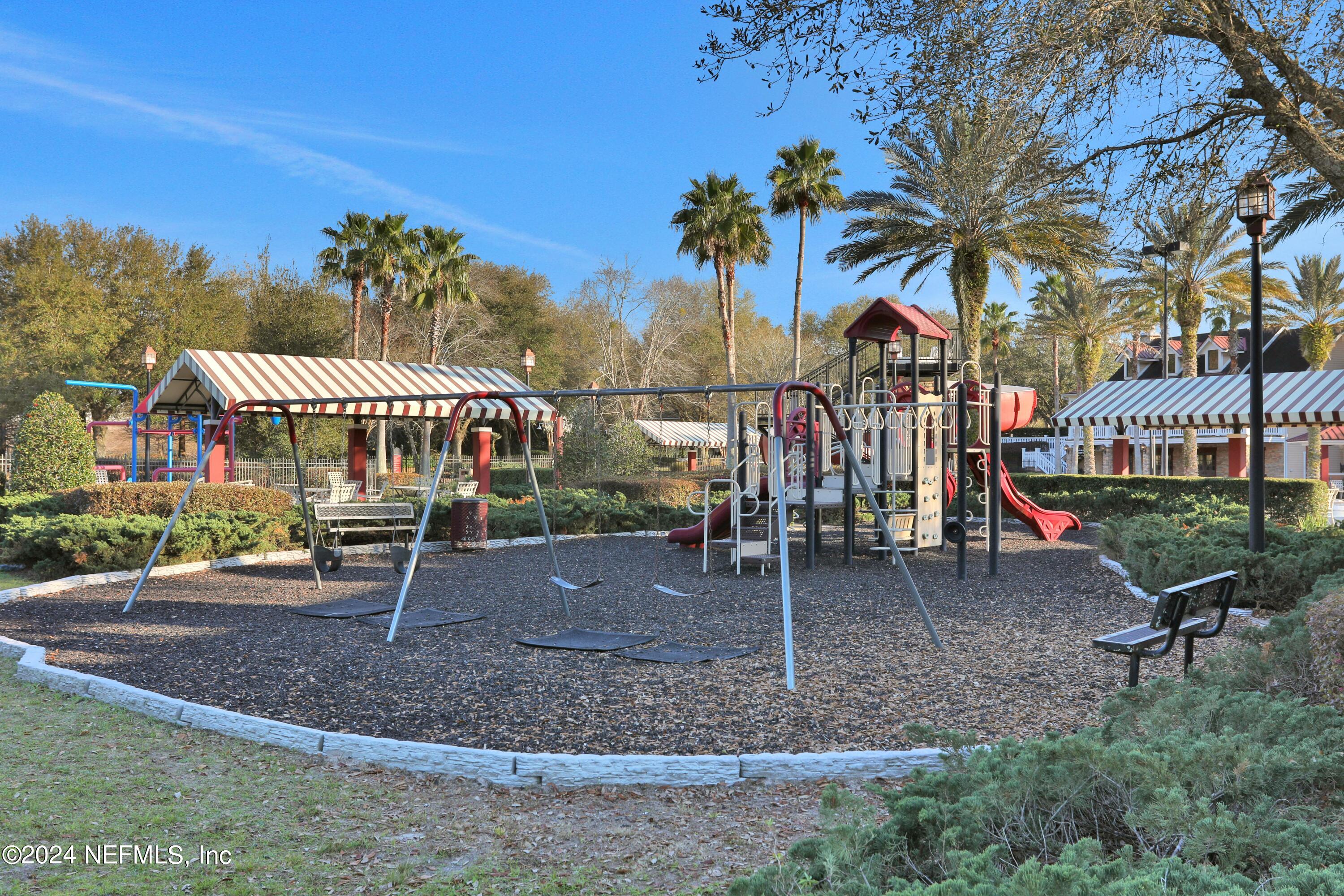 3272 HIDDEN MEADOWS Court