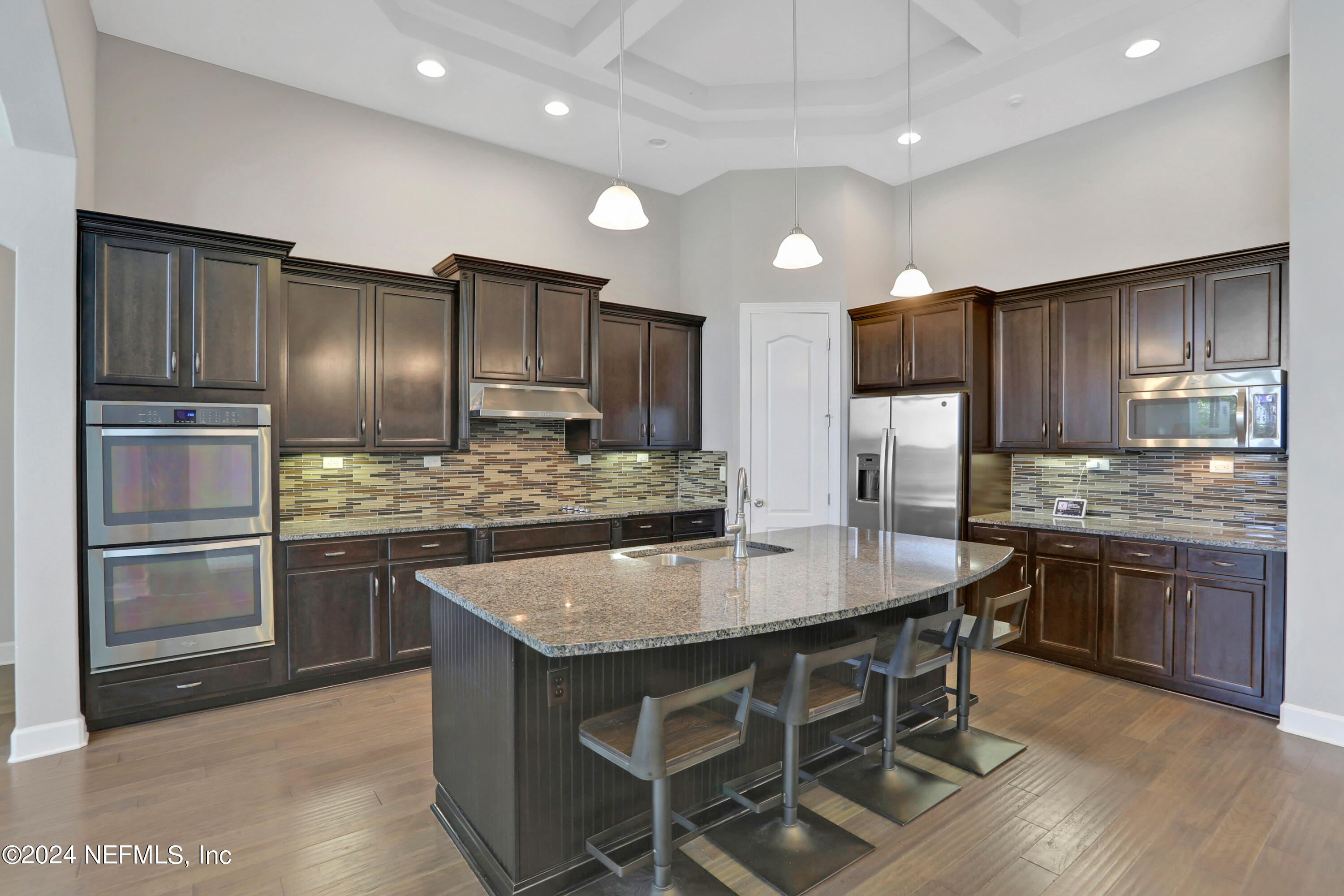 978 AUTUMN PINES Drive