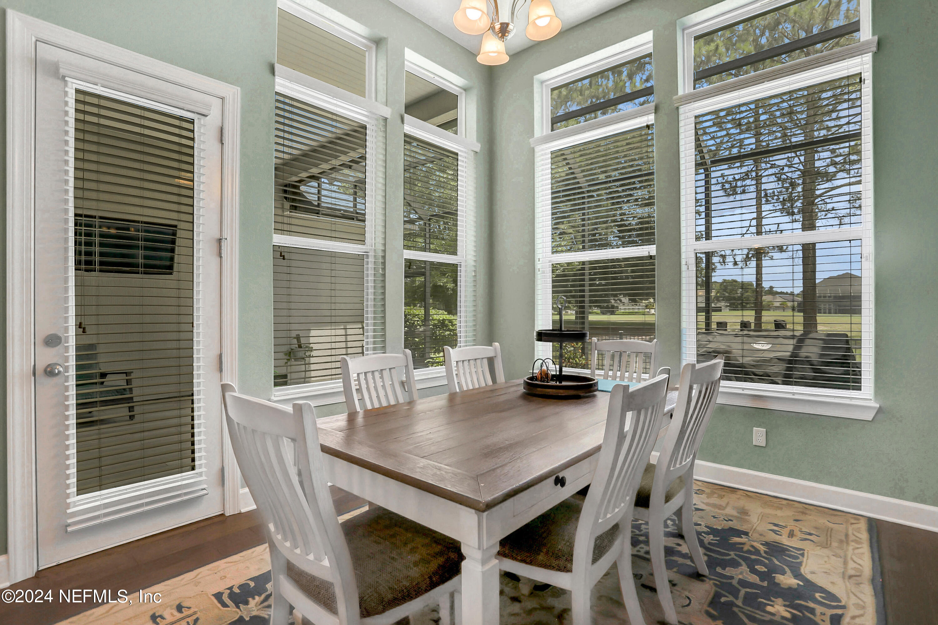 978 AUTUMN PINES Drive