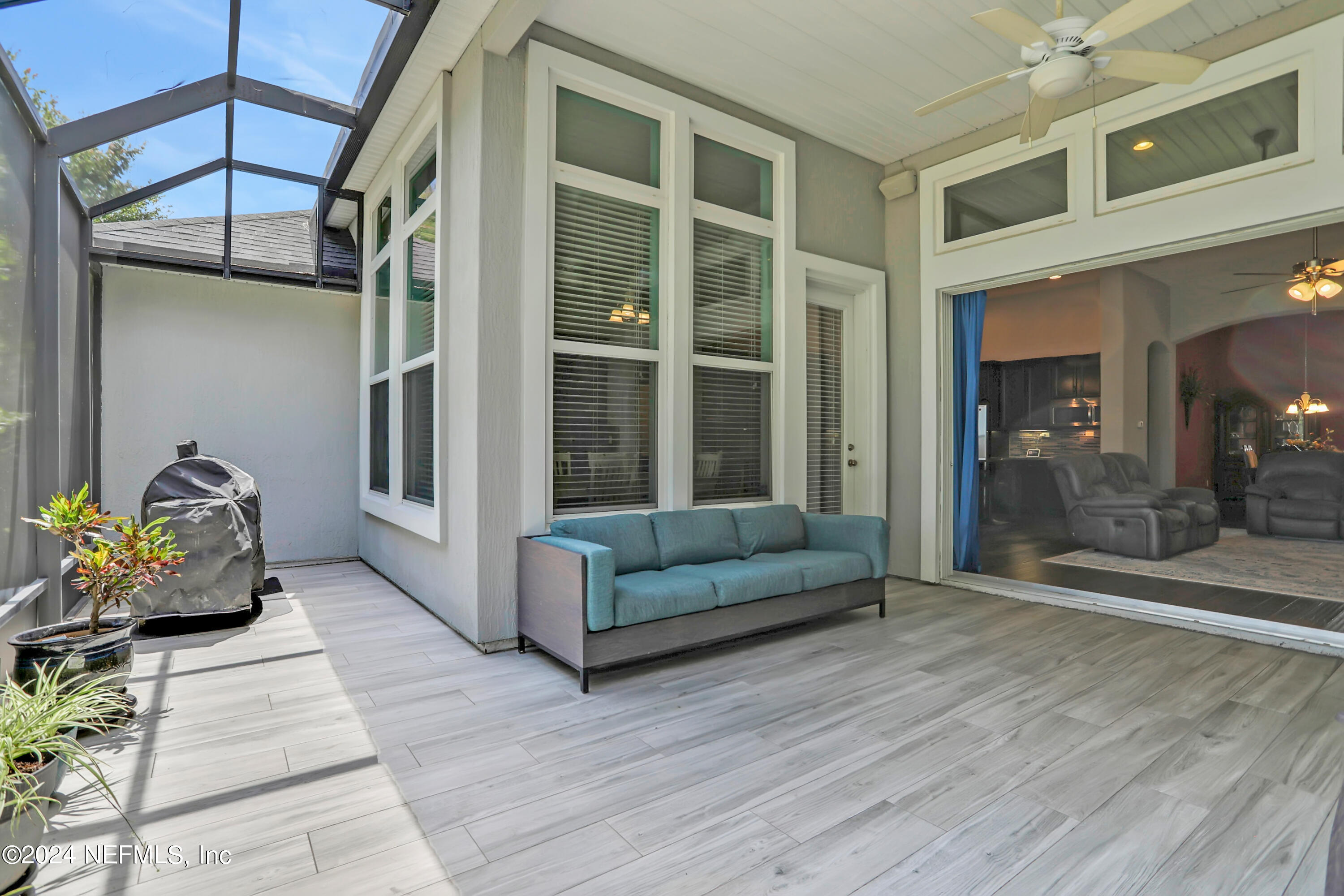 978 AUTUMN PINES Drive