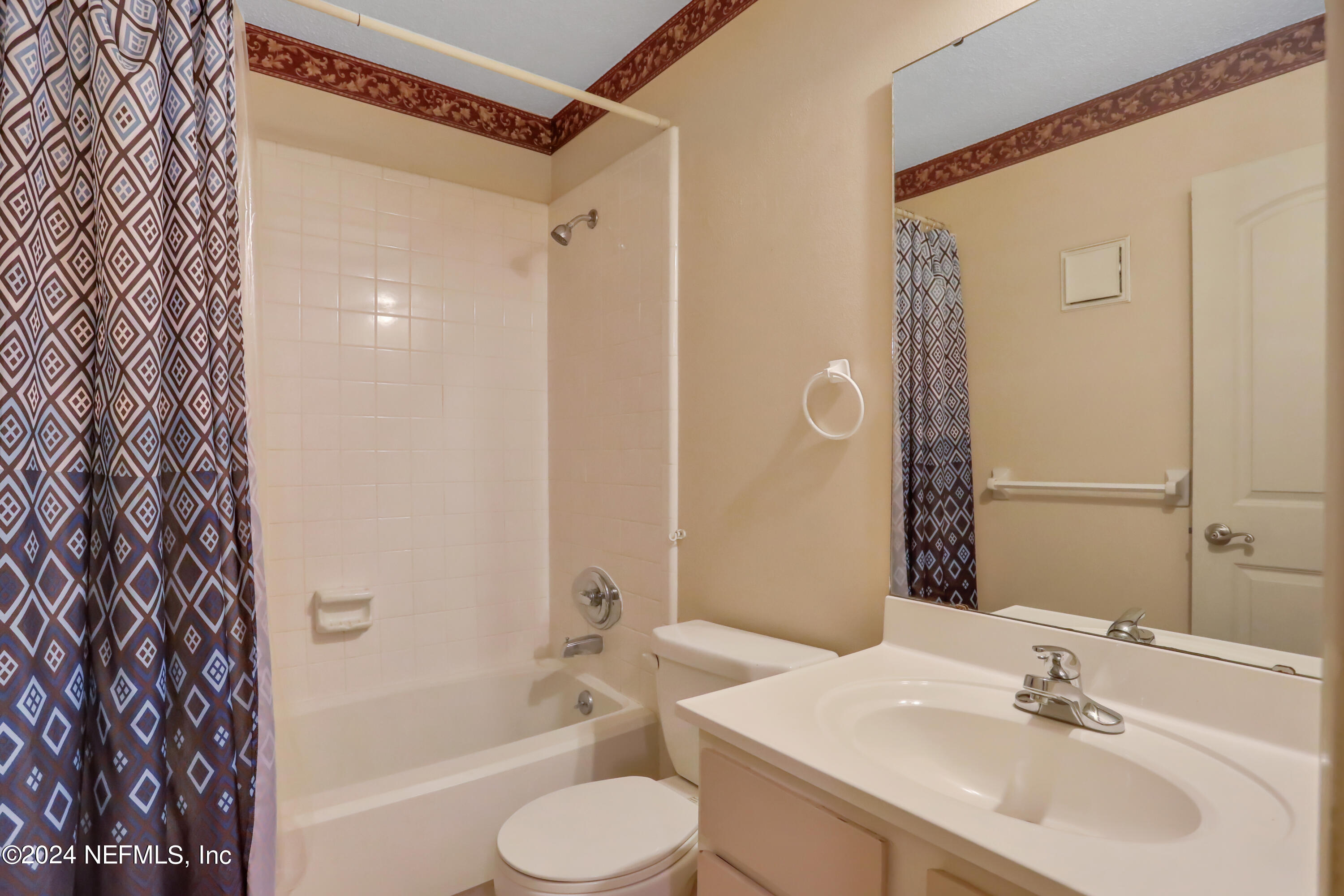 11427 LANCER Way
