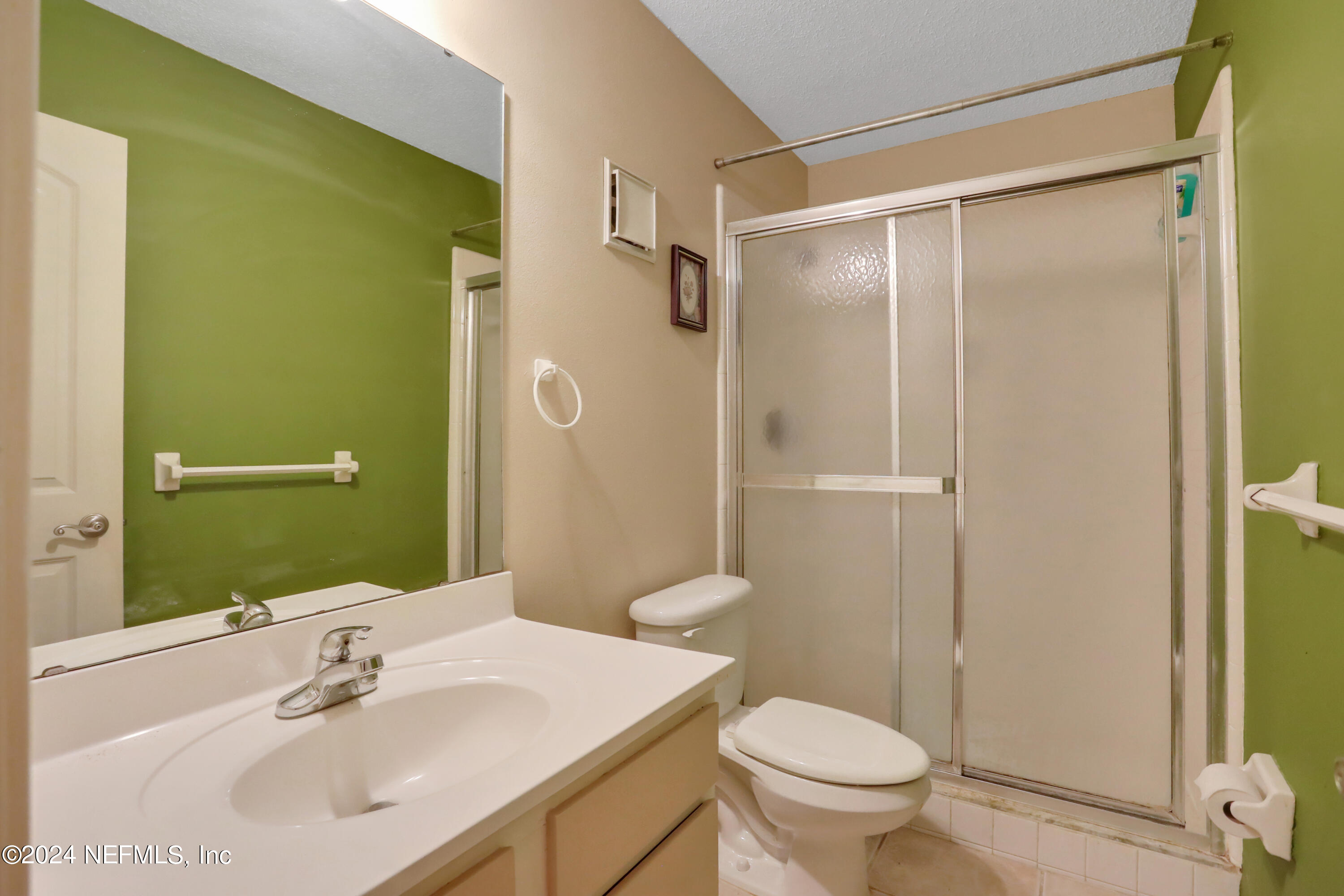 11427 LANCER Way