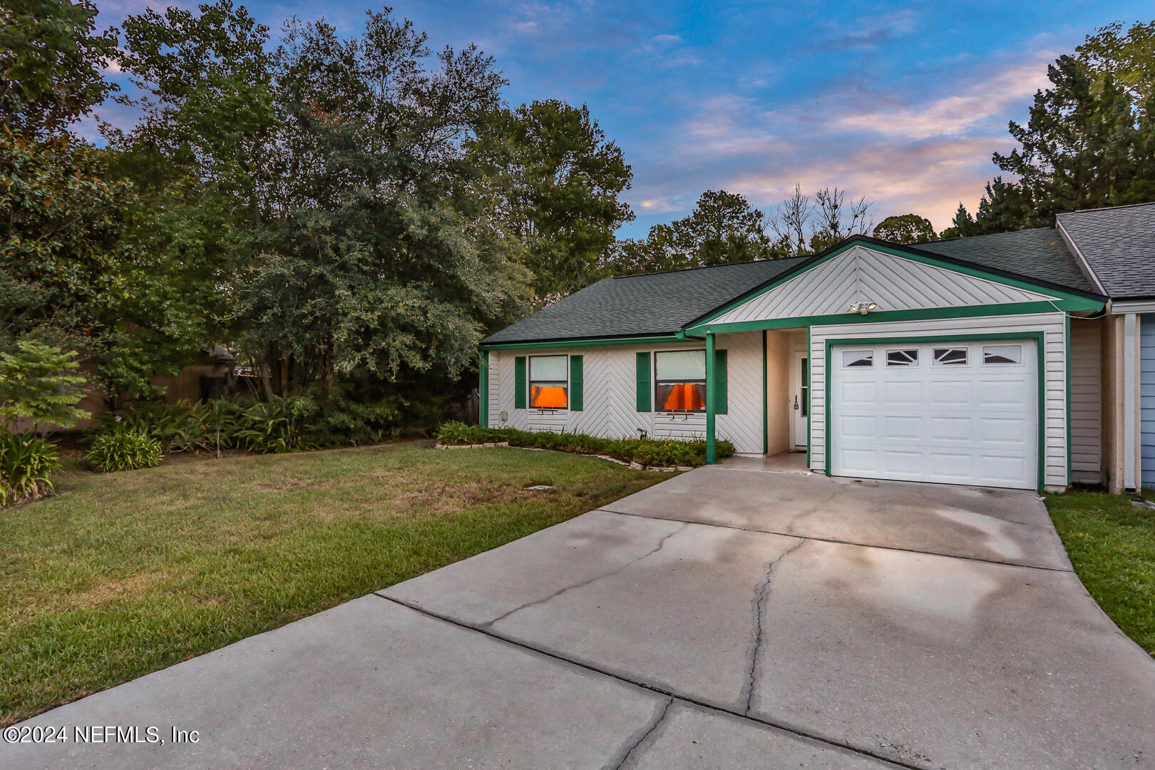 11427 LANCER Way