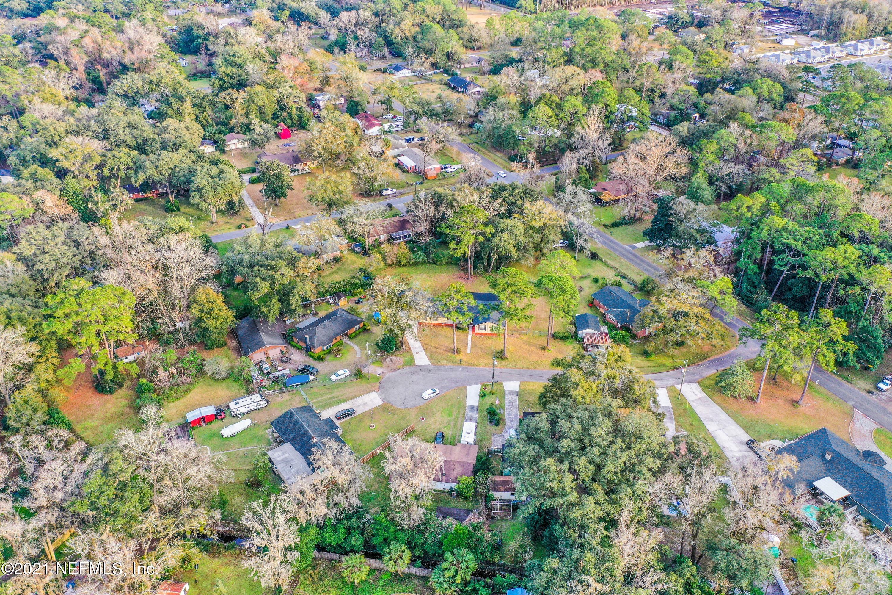 1915 DAYTON Circle
