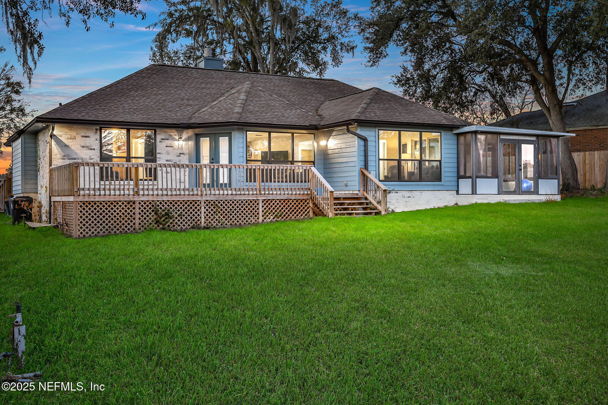 994 LAKERIDGE Drive