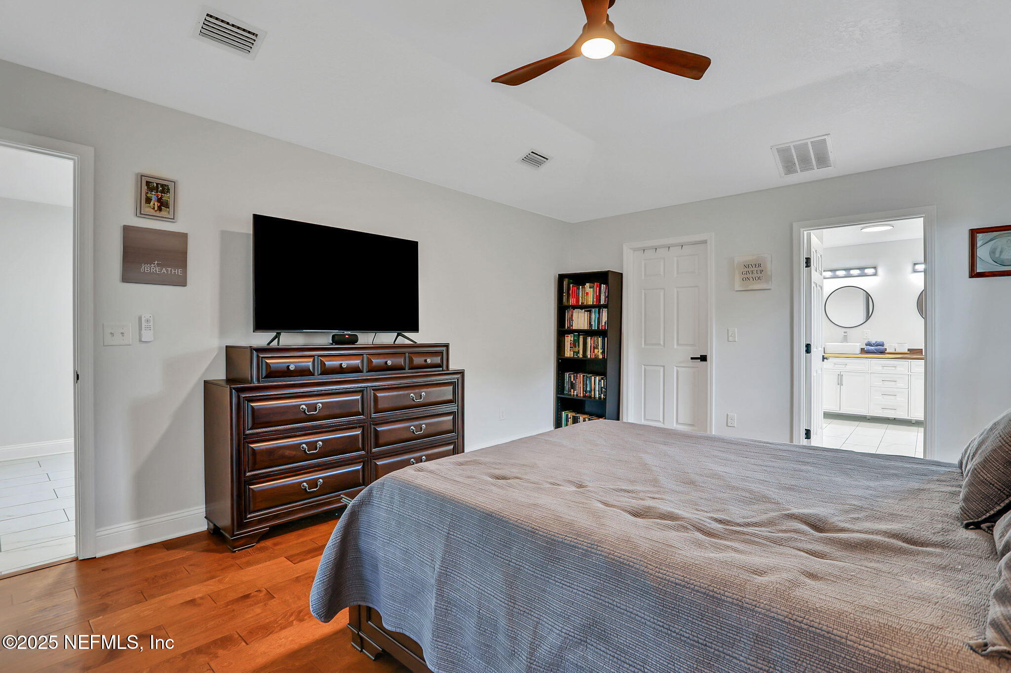 994 LAKERIDGE Drive