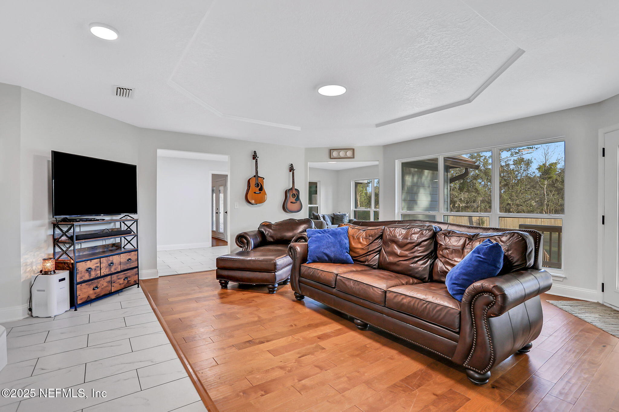 994 LAKERIDGE Drive
