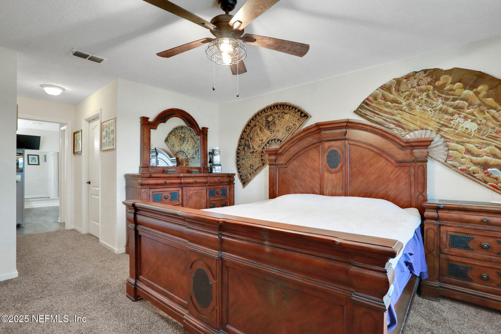 6907 SANDLE Drive