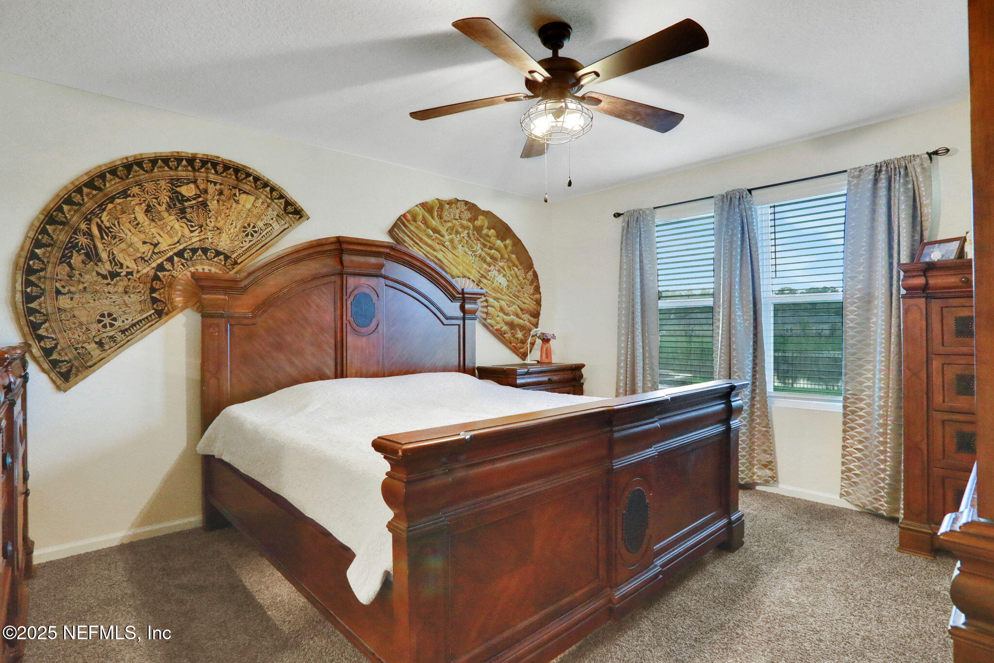 6907 SANDLE Drive