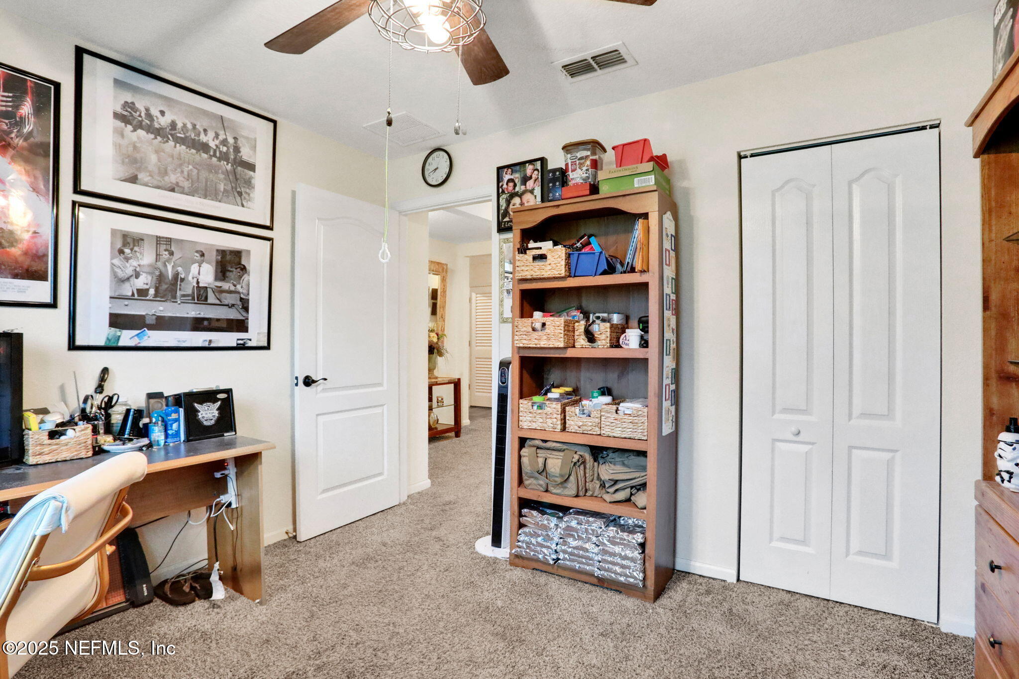 6907 SANDLE Drive