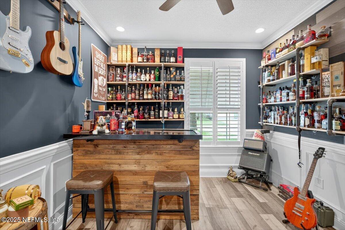 3865 ARBOR MILL Circle