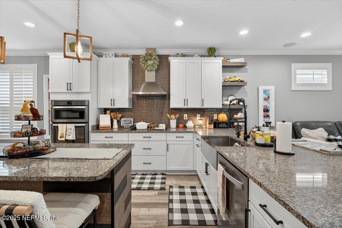 3865 ARBOR MILL Circle