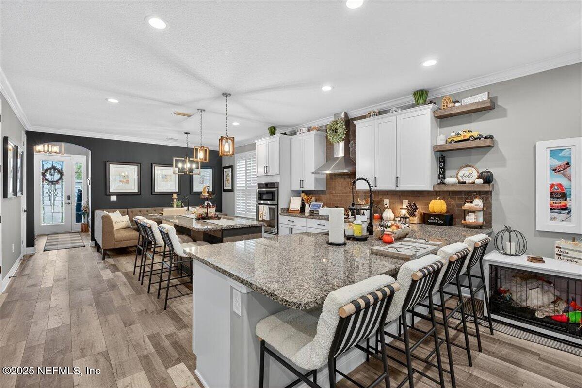 3865 ARBOR MILL Circle