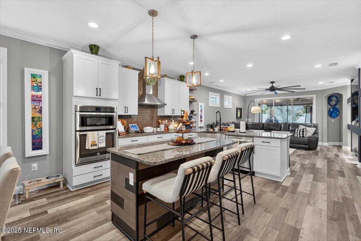 3865 ARBOR MILL Circle