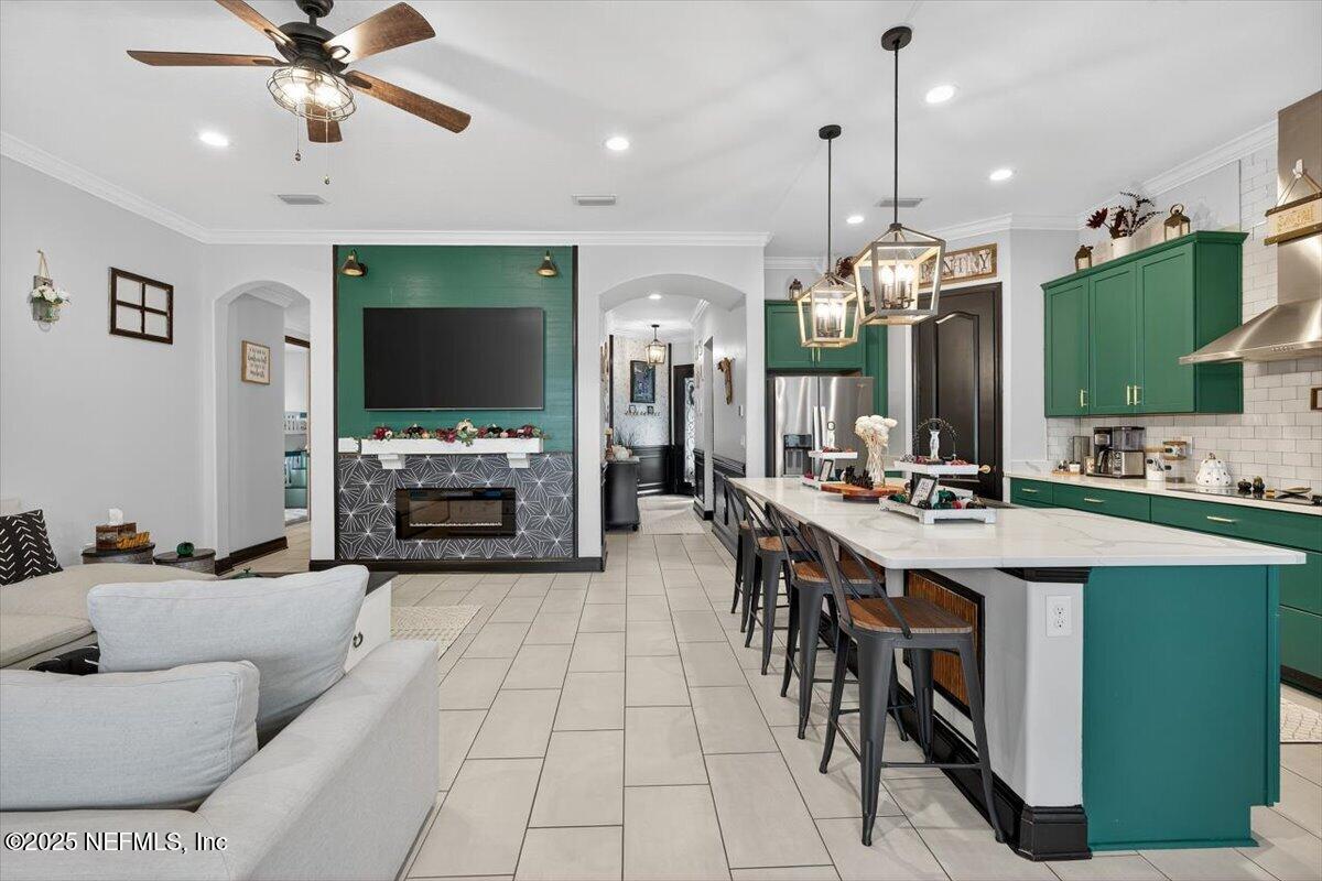 3869 ARBOR MILL Circle