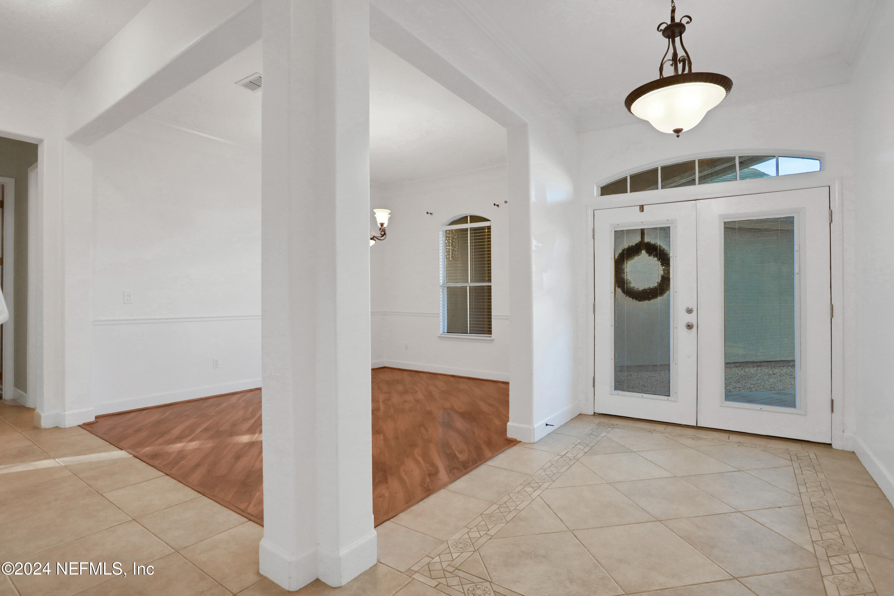 2176 AUTUMN COVE Circle