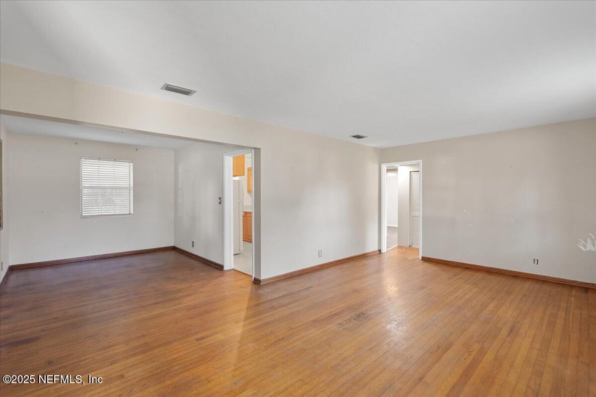 4533 WATER OAK Lane
