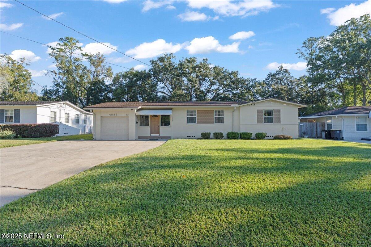 4533 WATER OAK Lane